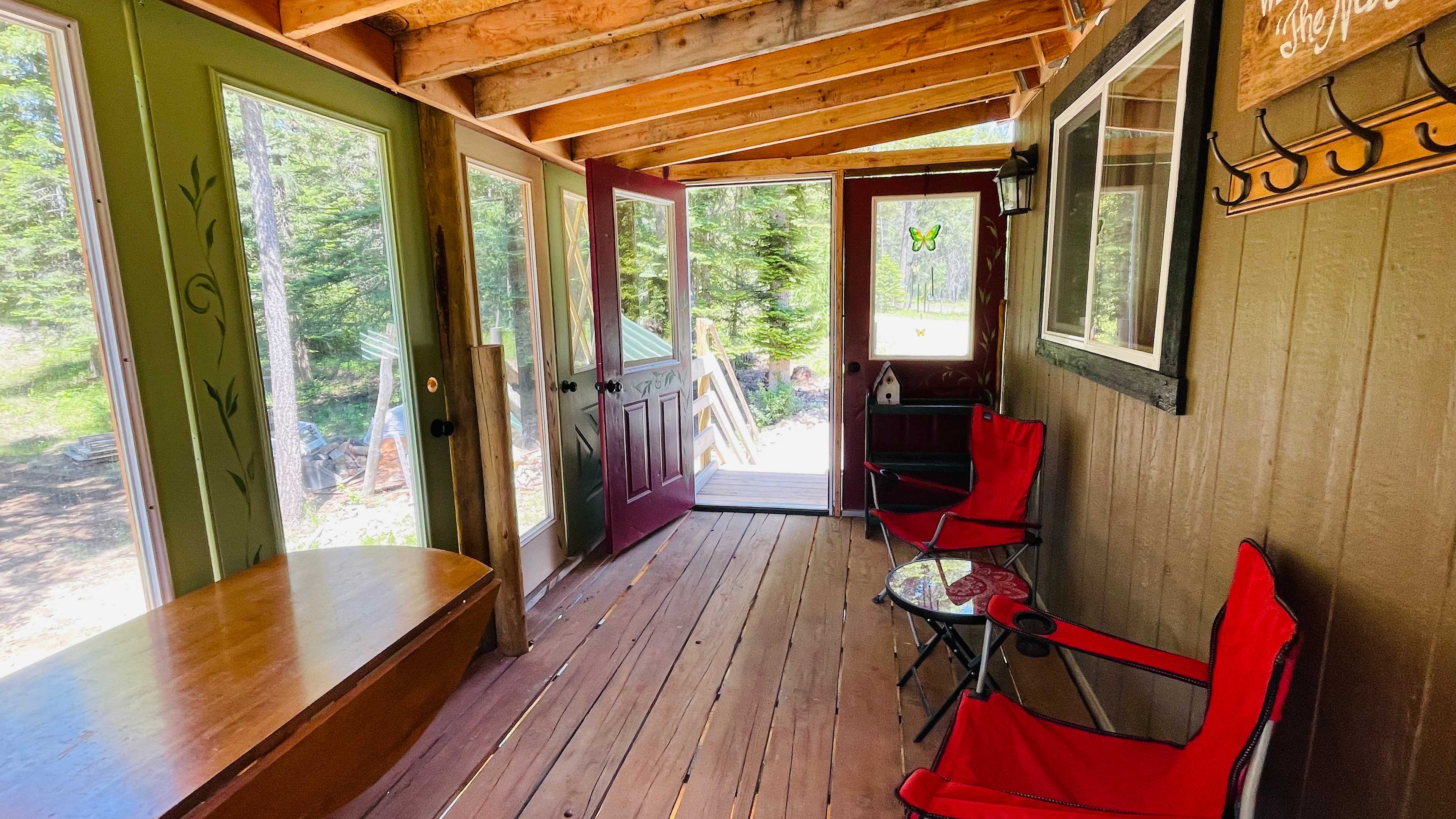 Bonners Ferry Nest - Near Border