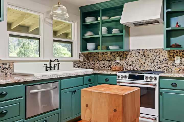 Luxury in the Wilderness, CA