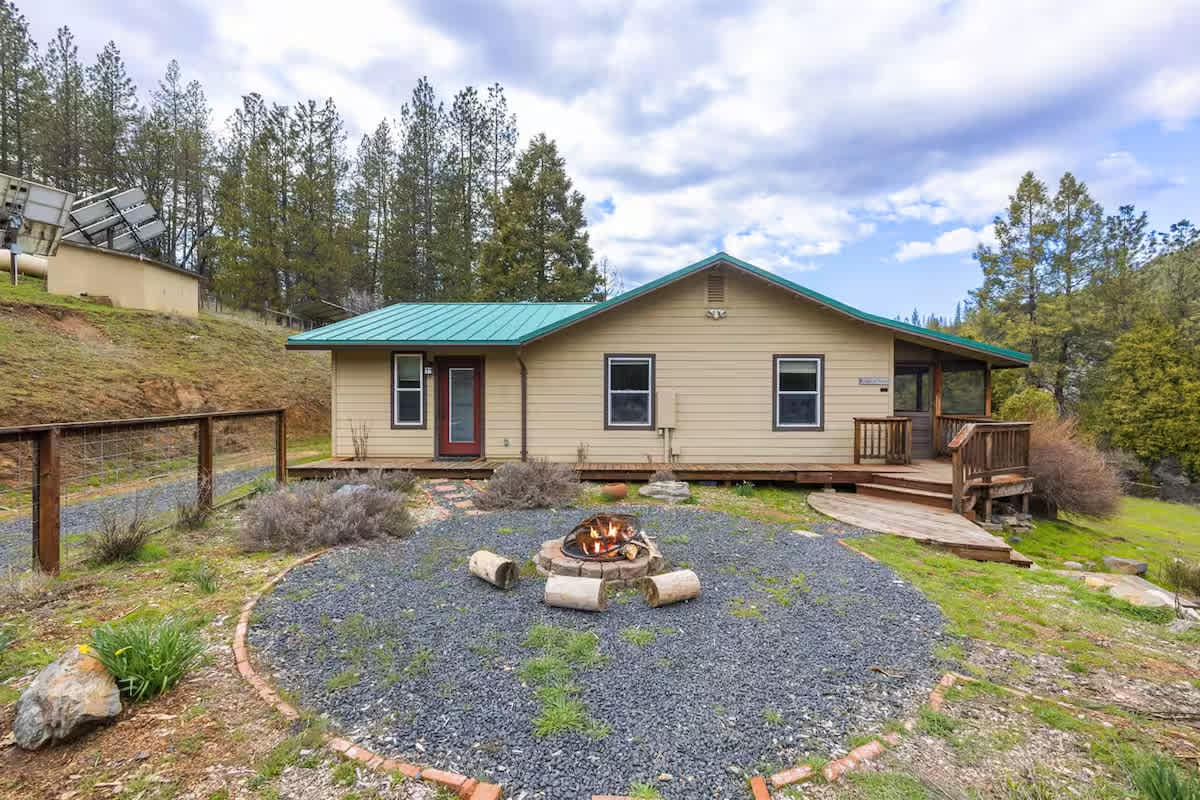 Luxury in the Wilderness, CA