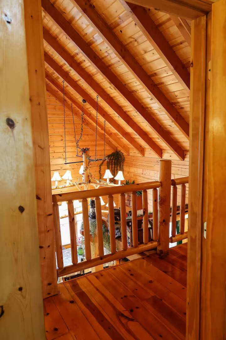 Deer Stand Cabin & Bear Cliff Cabin
