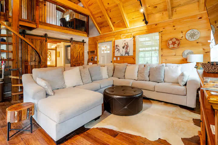 Little Woodland Wonder Cabin