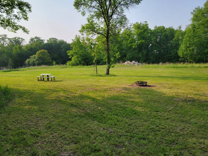 The Hippie Hideaway Camp & Trails