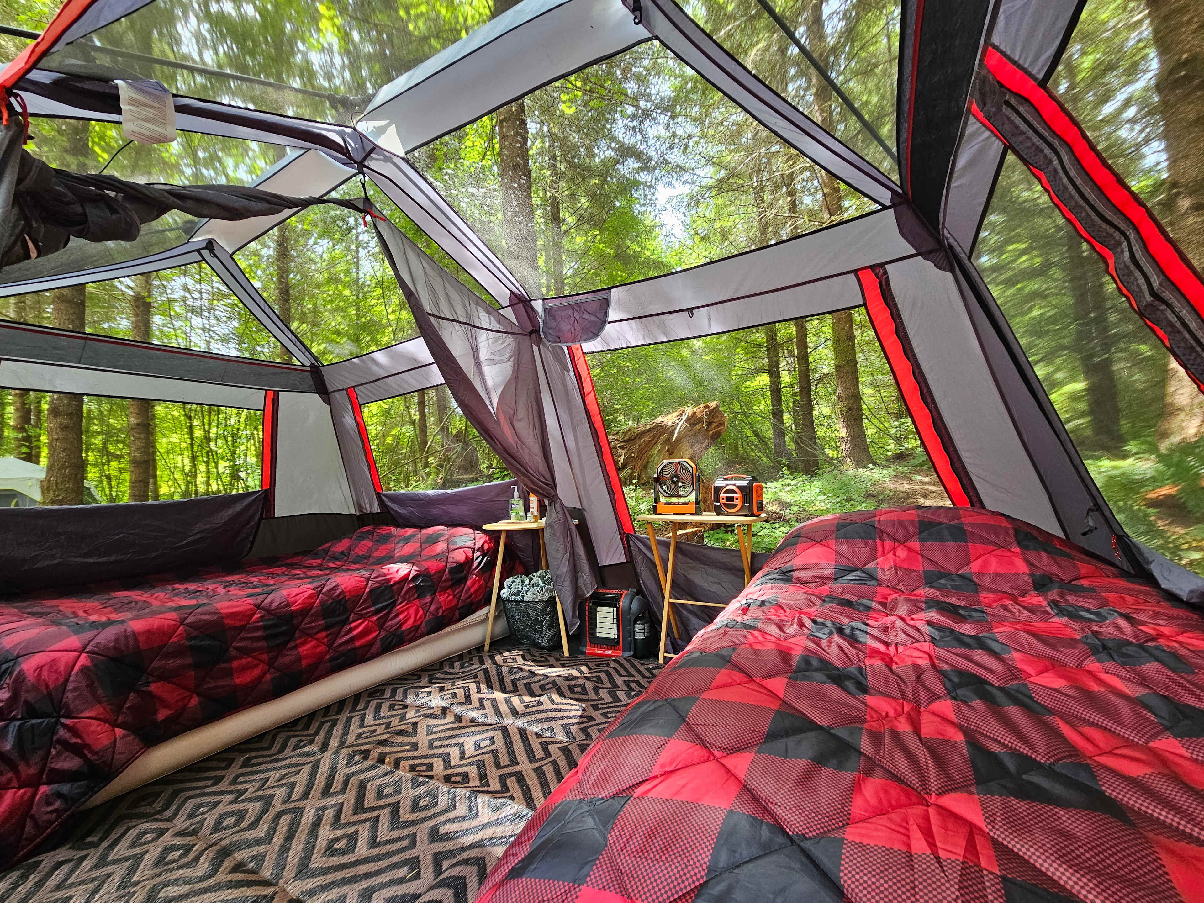 Yuliya'S 5 Site Tent Resort