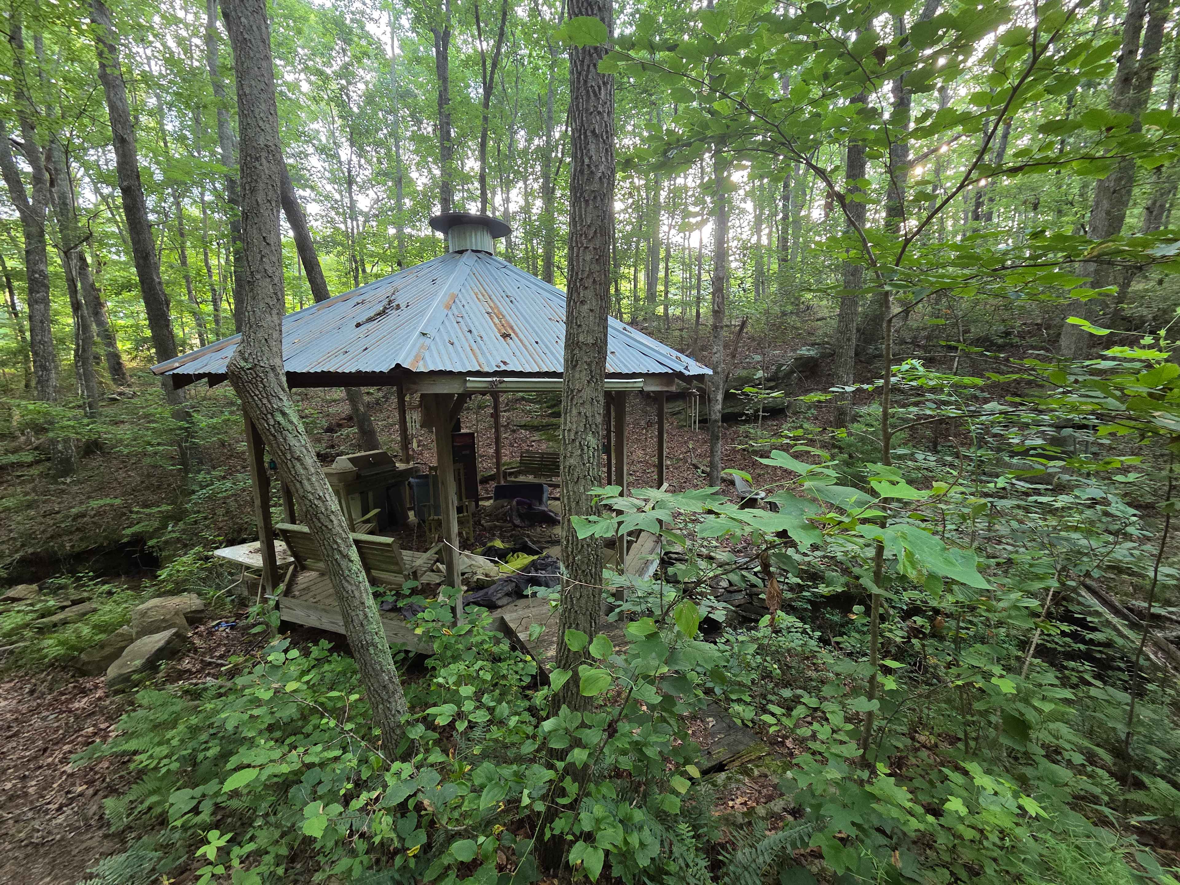A Secluded Mountain Getaway