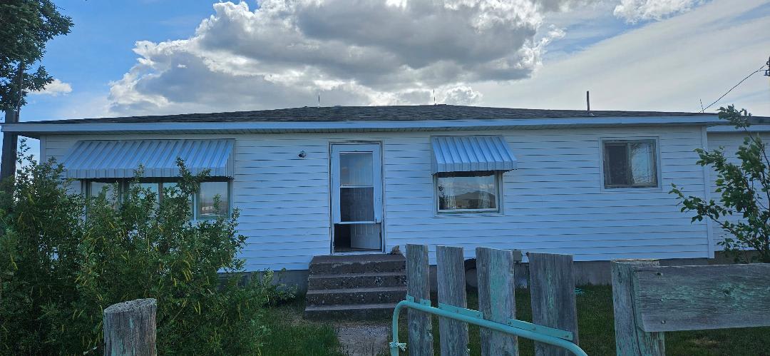 Easy Access Riverside Ranch Home