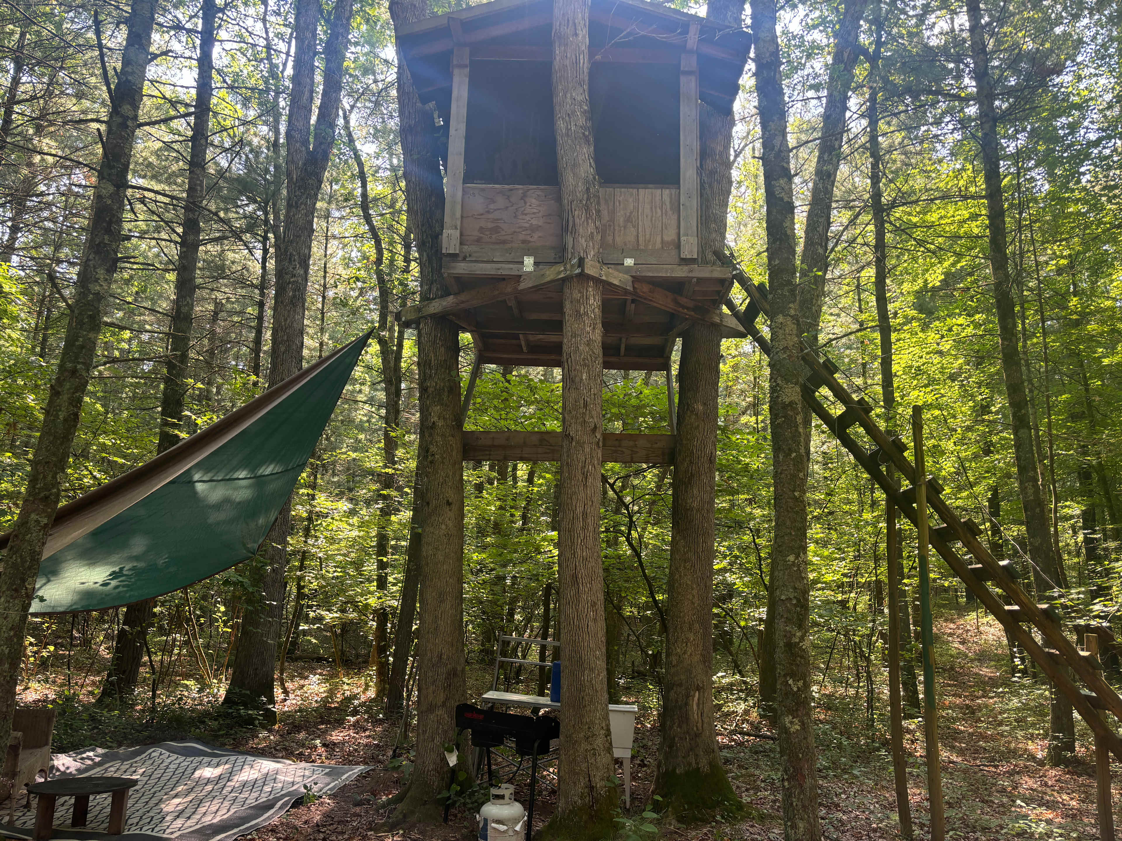 Sacred Sound Center: Campground