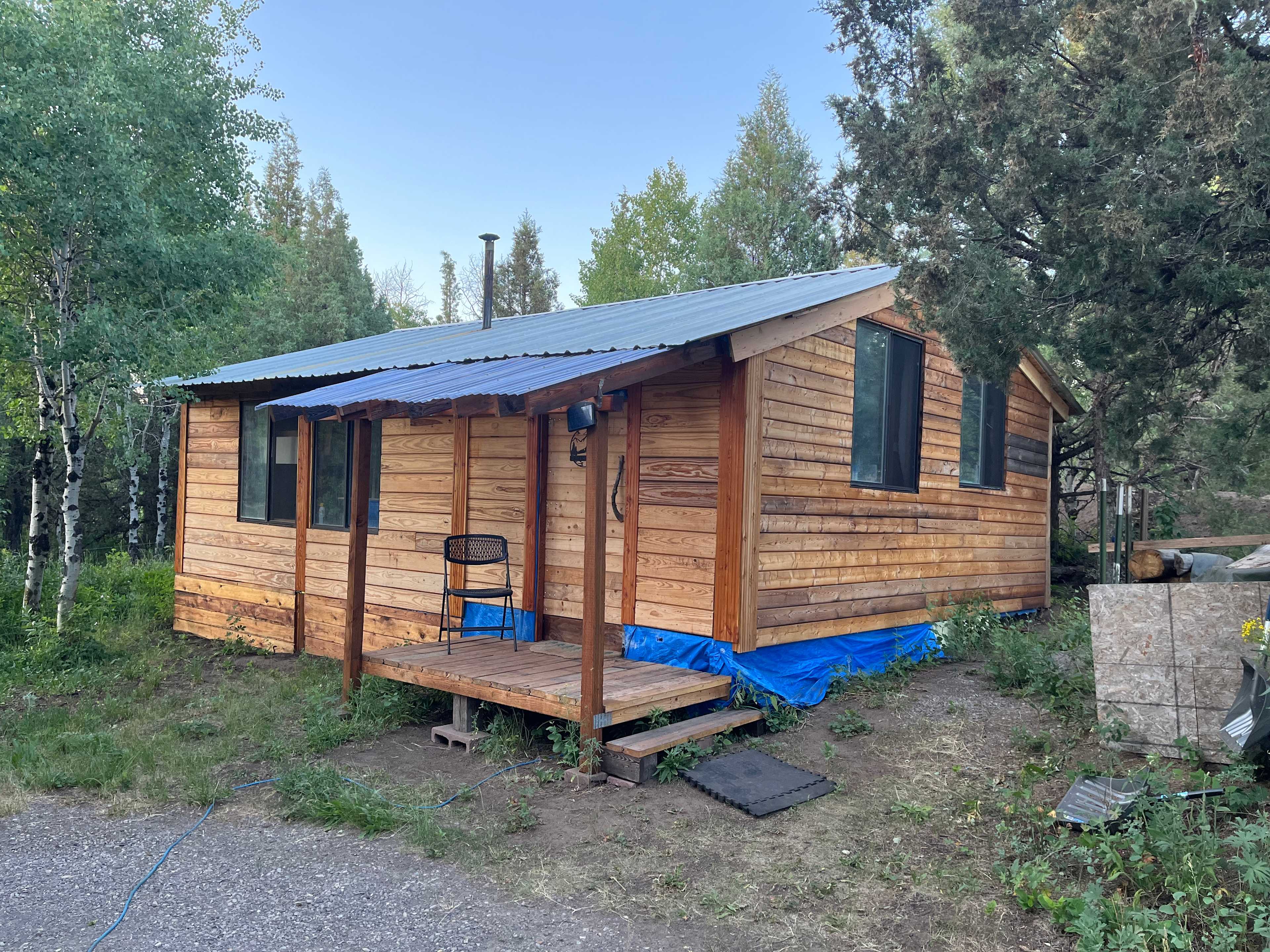 Arcadia Hangout: Cabin by Reservoir