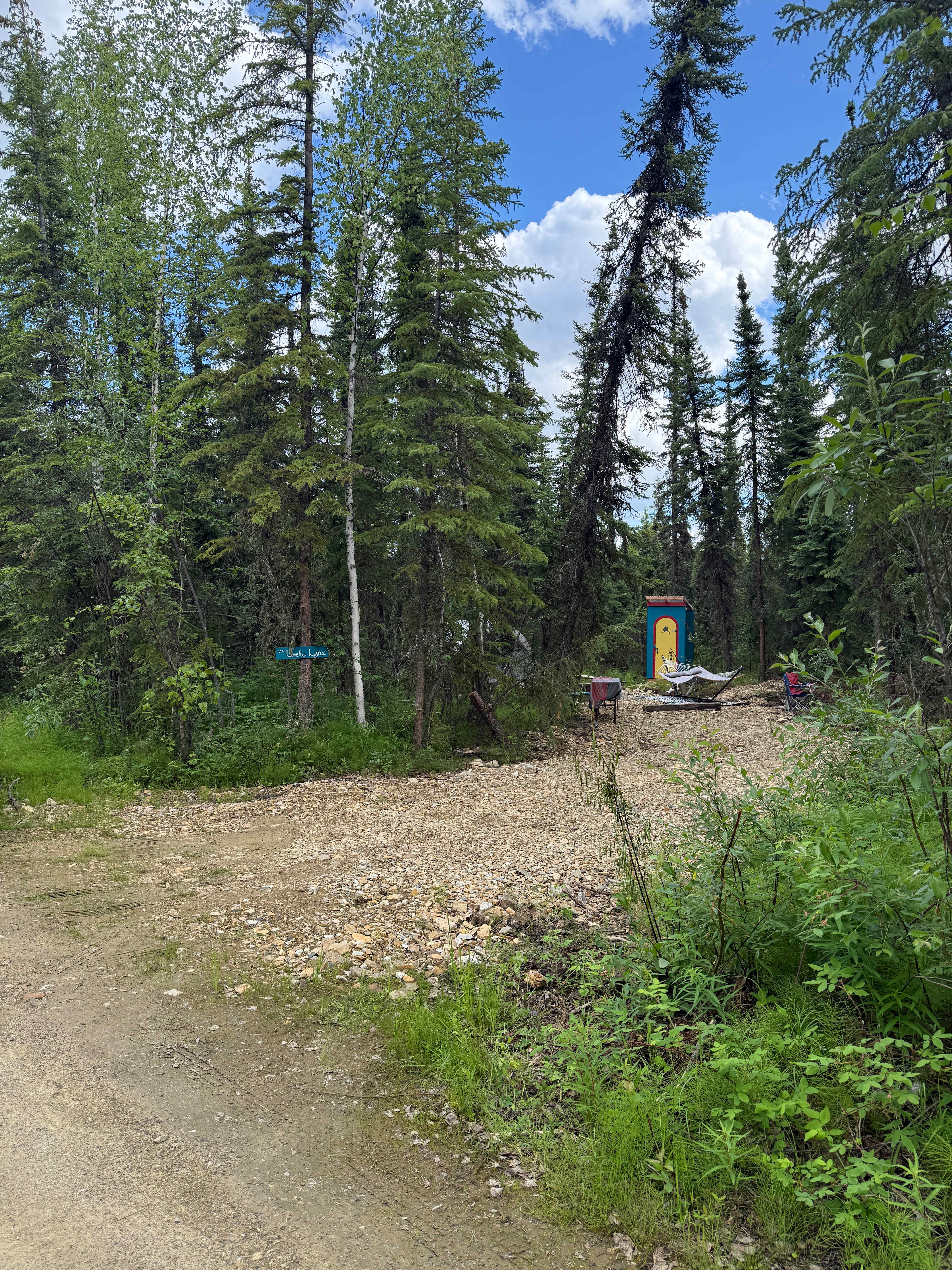 The Lovely Lynx Glampsite