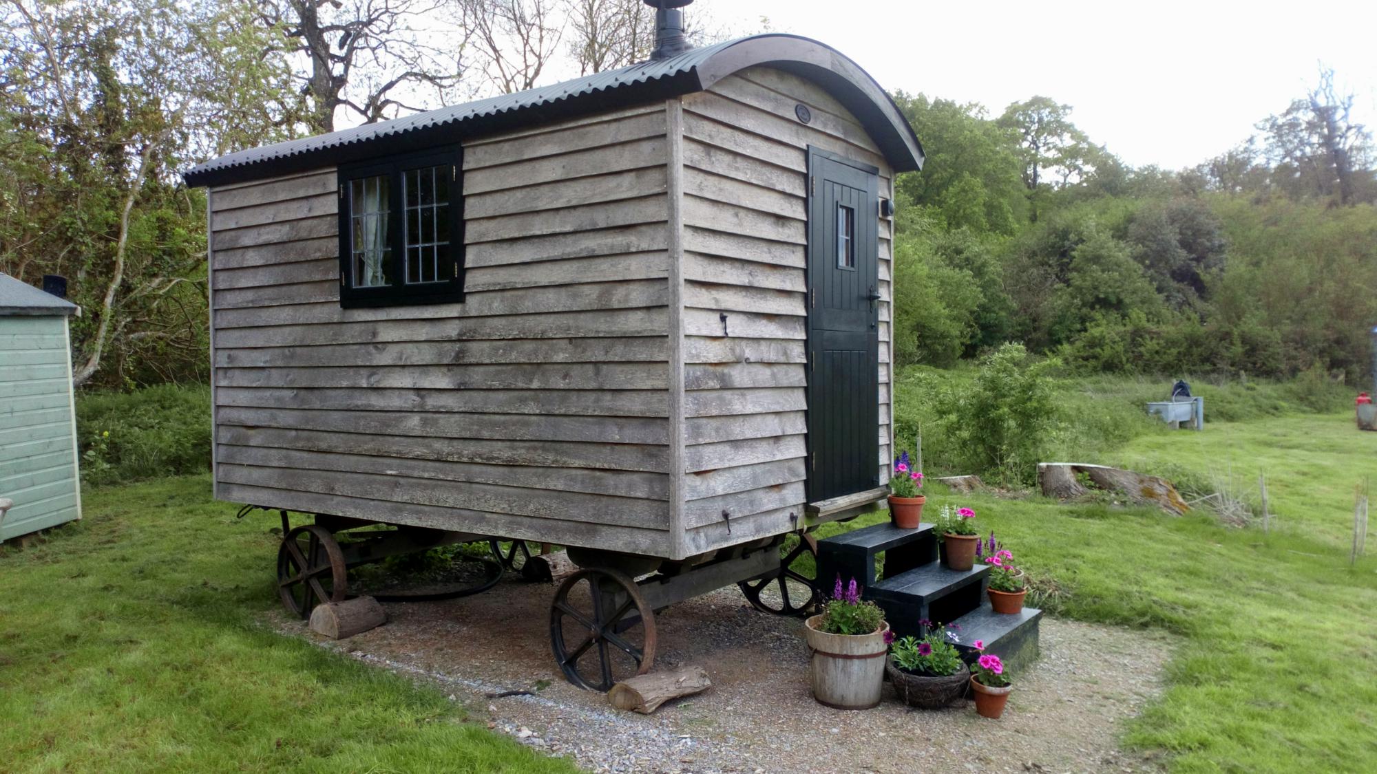 Oak Shepherd's Hut