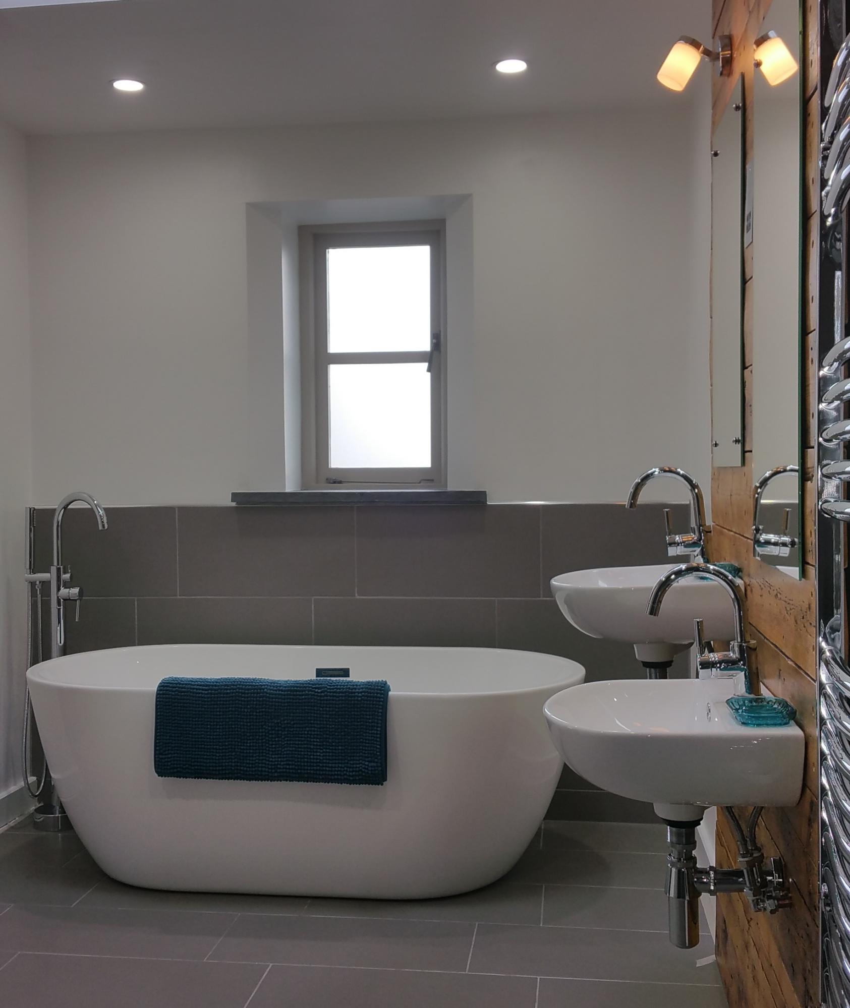 Seren / Star Glamping barn