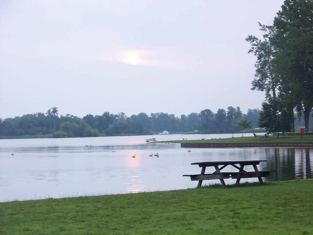 Lake Erie State Park Campground