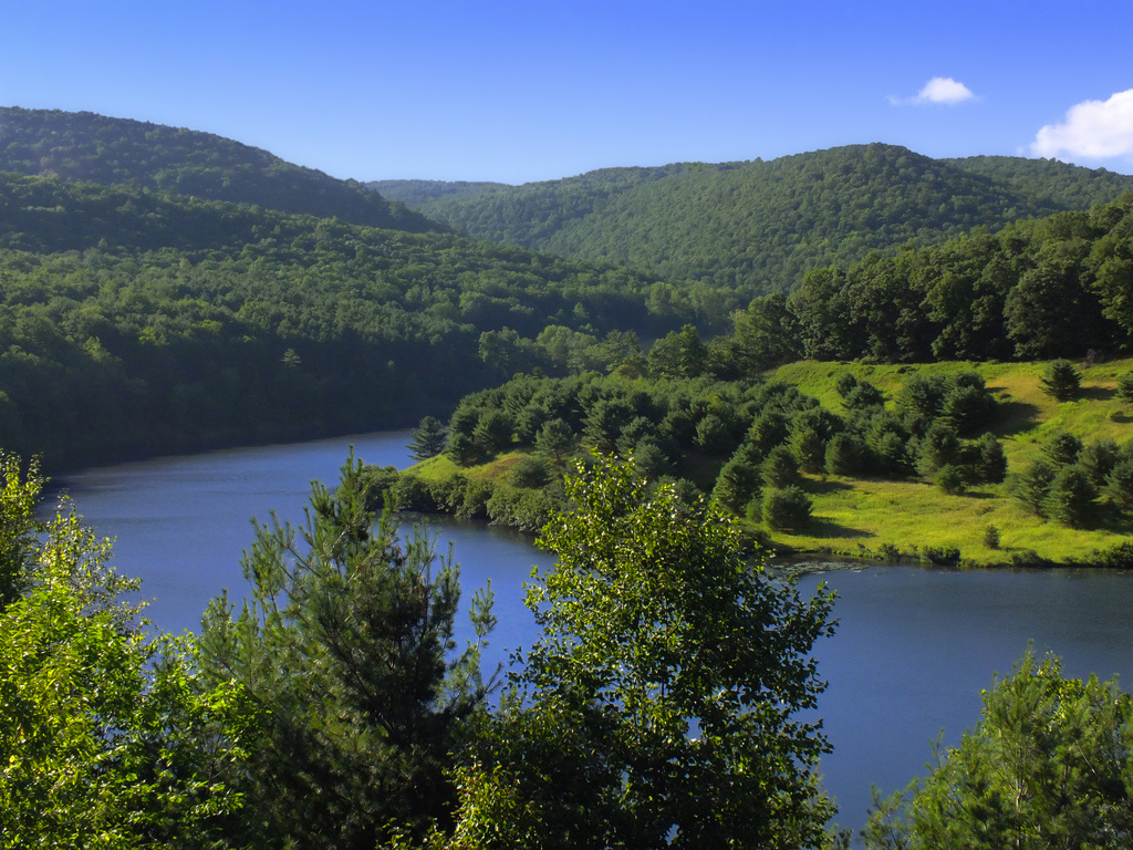 Kettle Creek State Park Lower Campground
