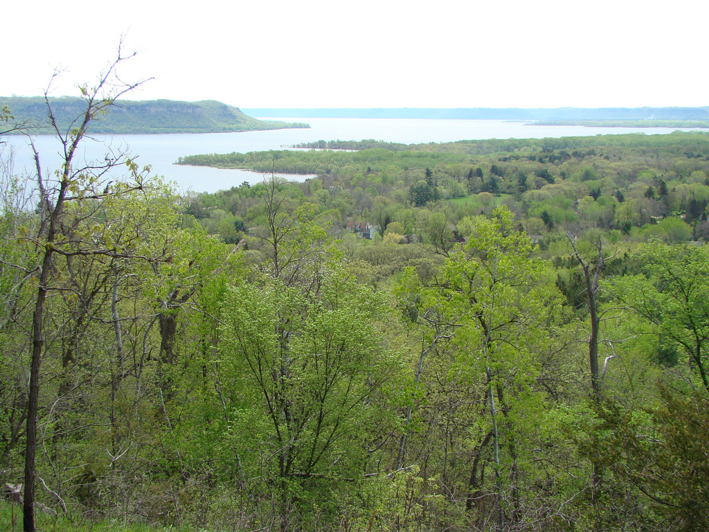 Frontenac State Park