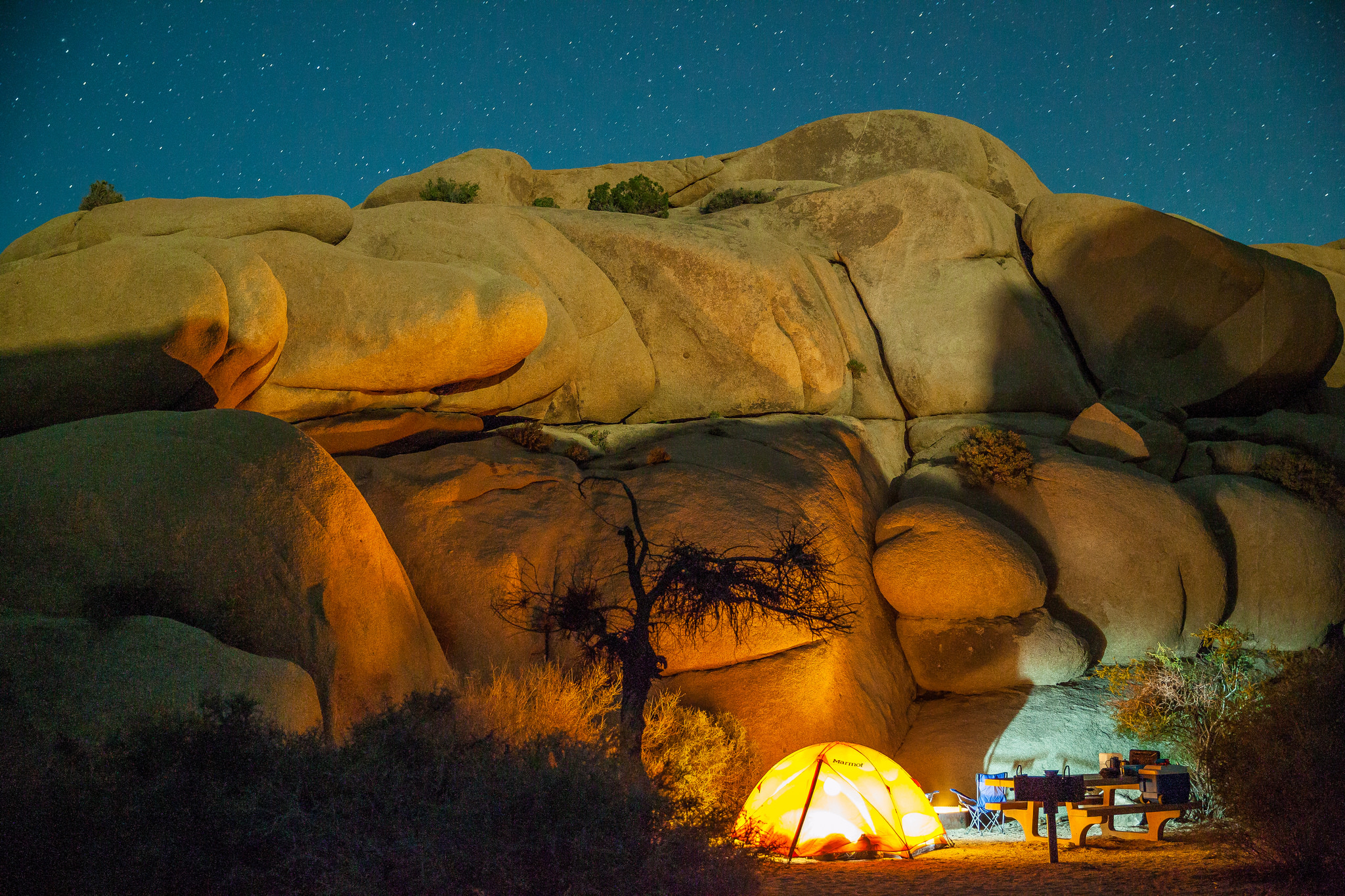 Jumbo Rocks is super ideal, great location very close to the Skull Rock and launching points for good day hikes. It's tucked between gigantic rocks giving you windproof and sunproof shelter during the day. 