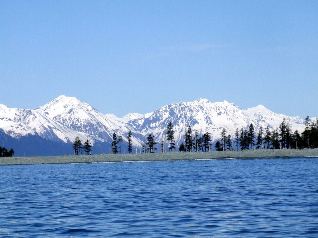 Sandspit Point Campground