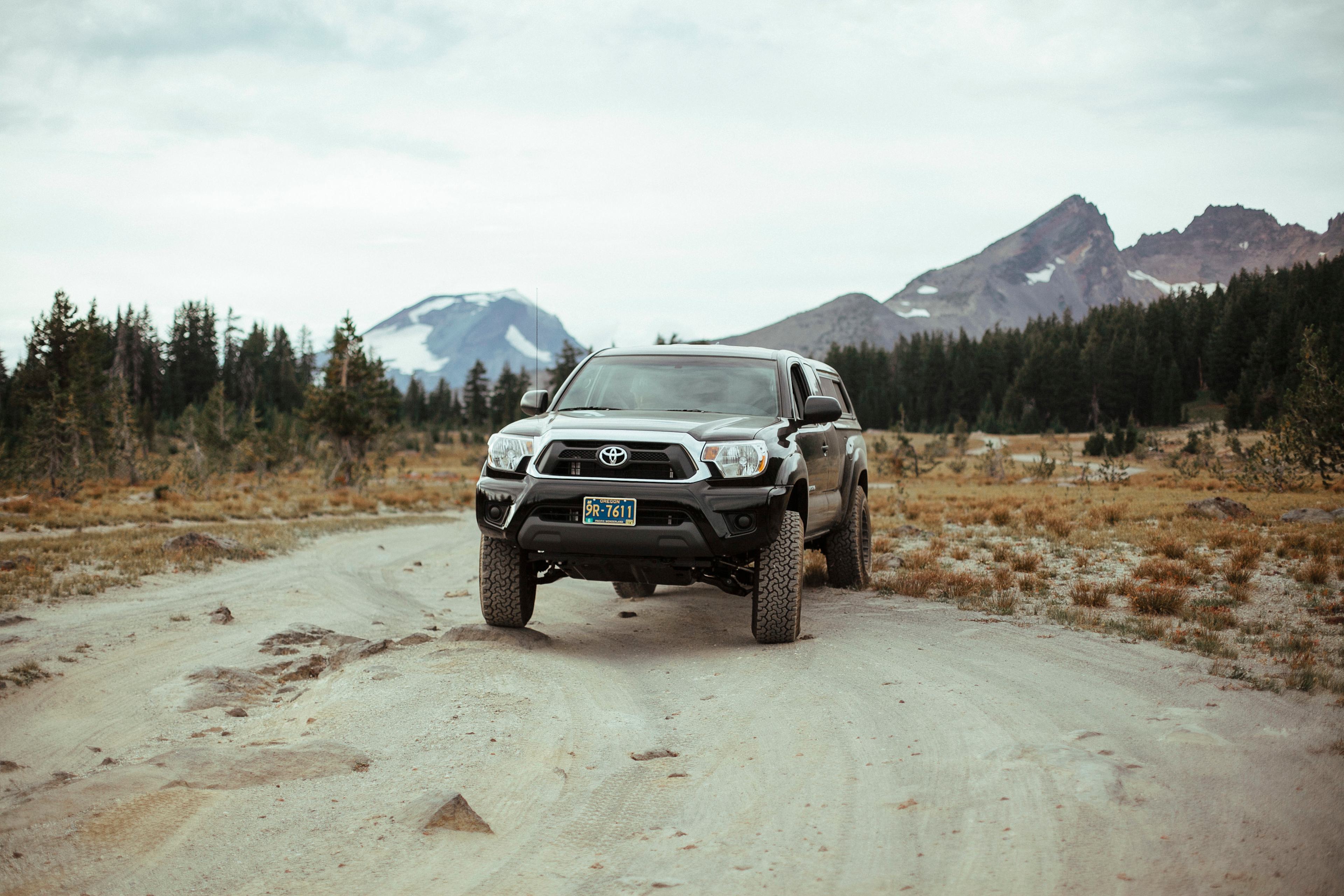 this is a couple miles past todd lake on the same road. south sister and broken top in the background. 
