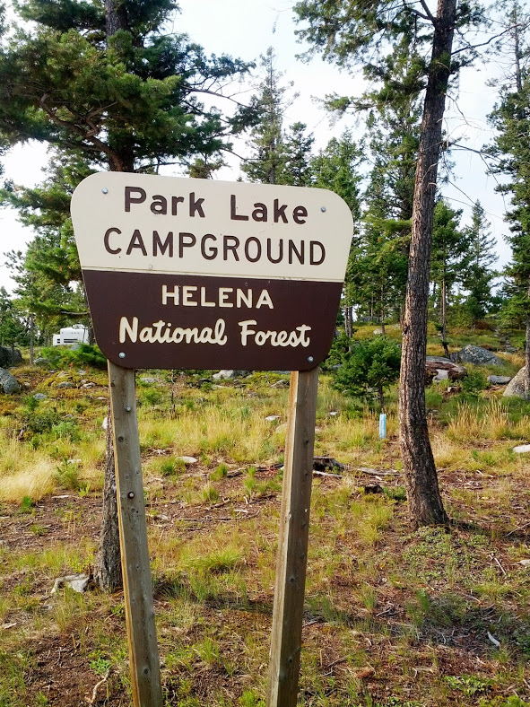 The sign at the entrance of the campground.