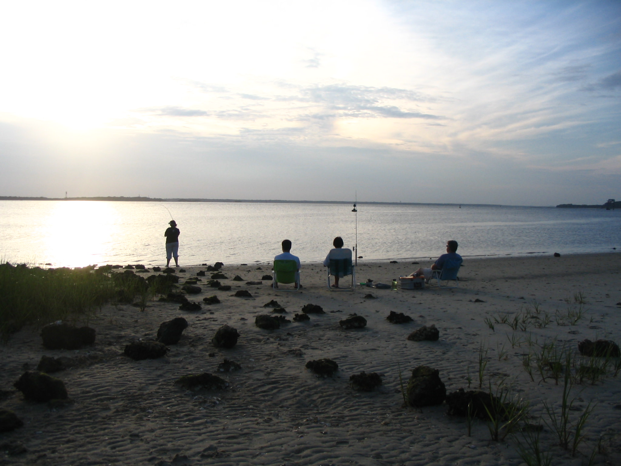 short walk to the Amelia River from the camp sites