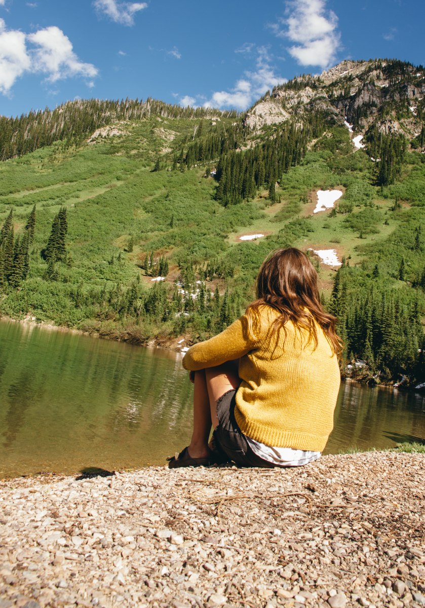 Relaxing on the shore of Red Meadow Lake