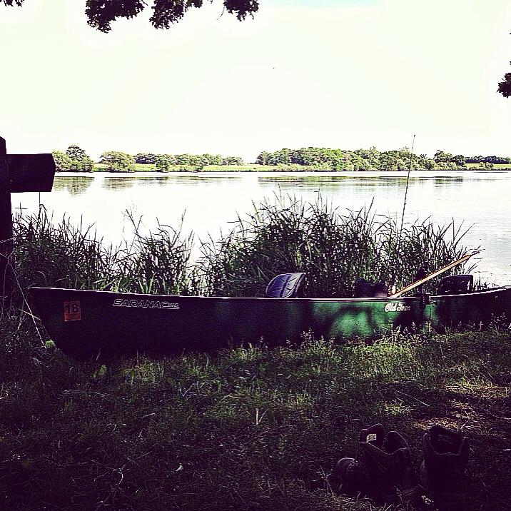 No portaging this beast .  Just a relaxing paddle across the lake and you are at your site . 