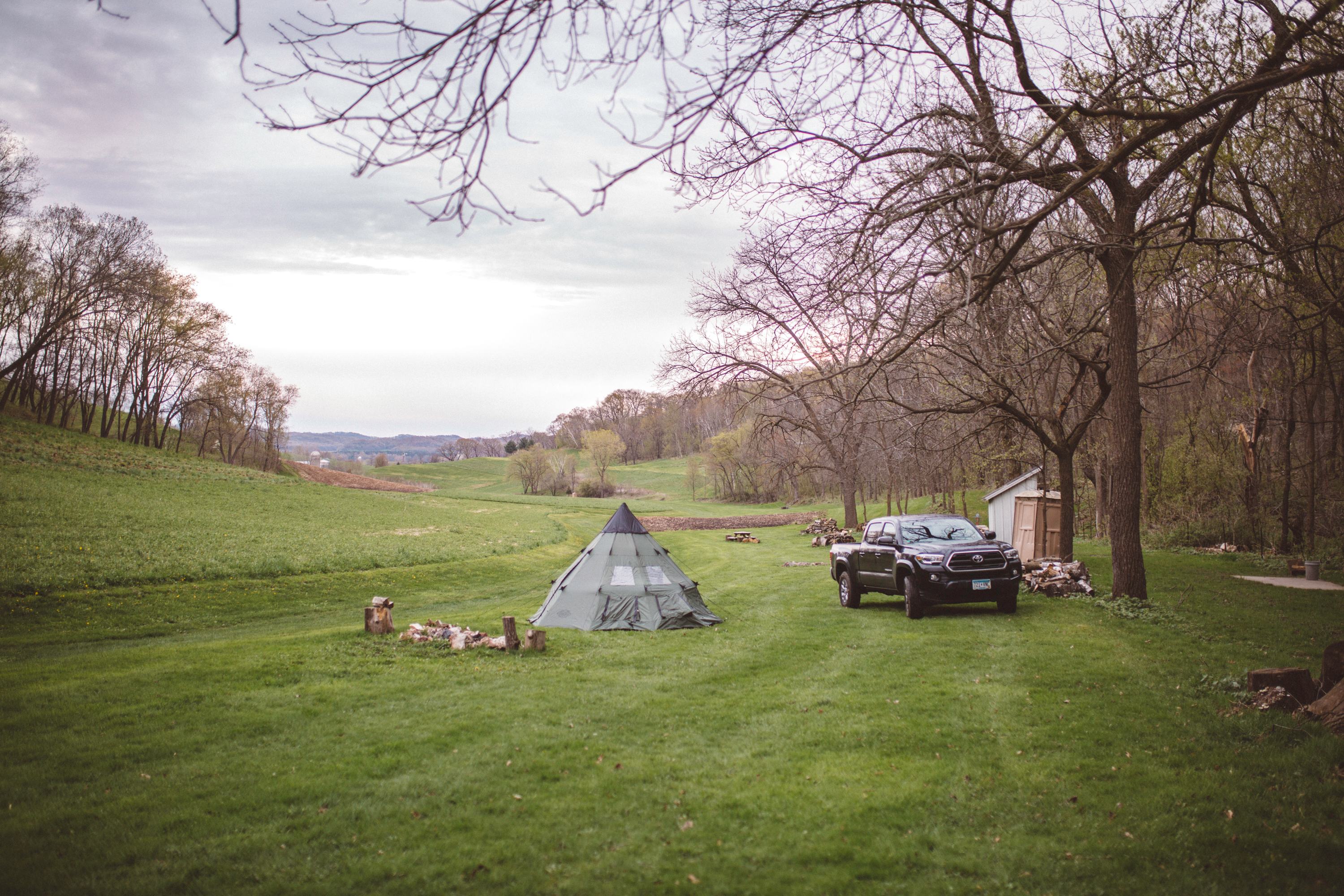 campsites are located throughout the valley