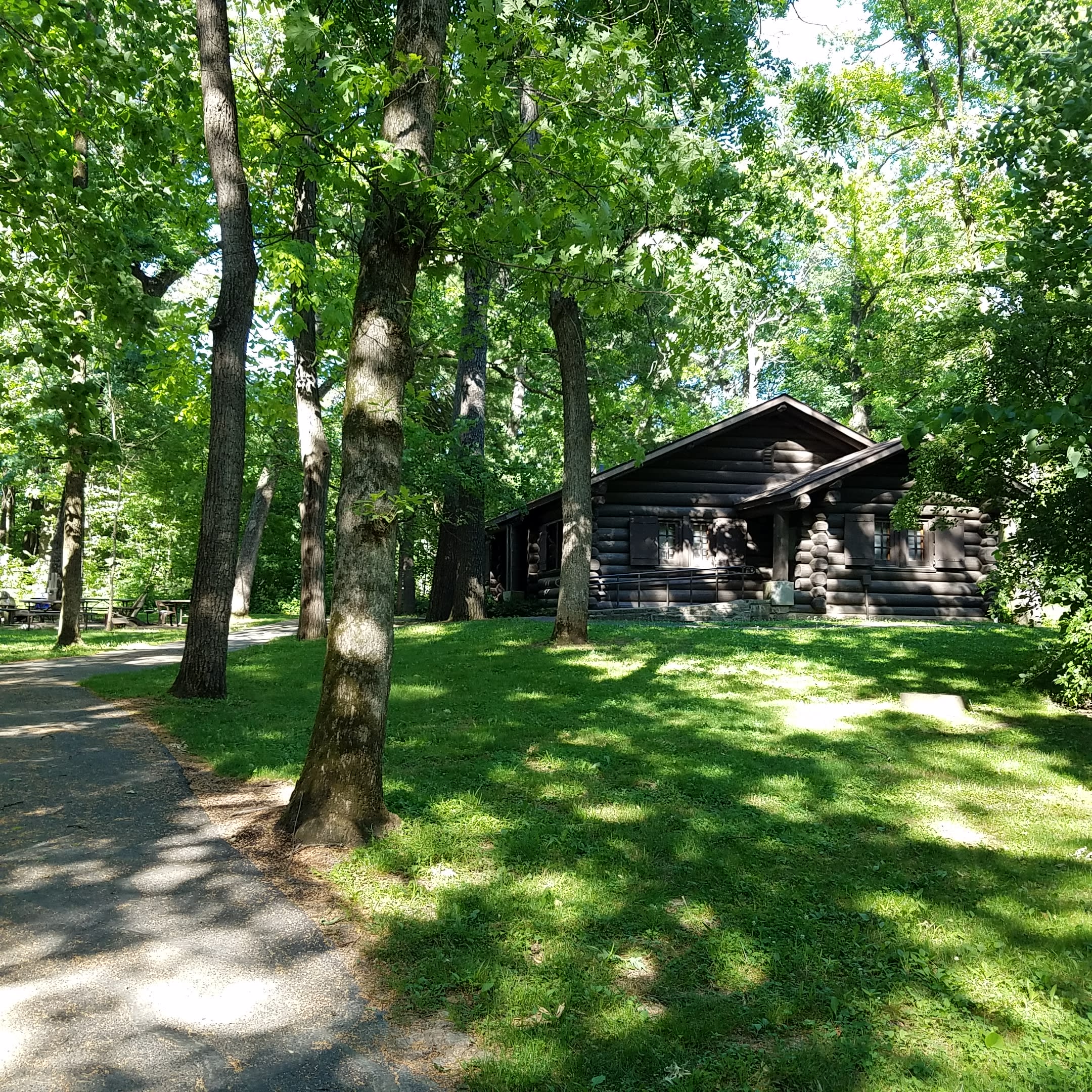 Cabins are available thru the hotel.