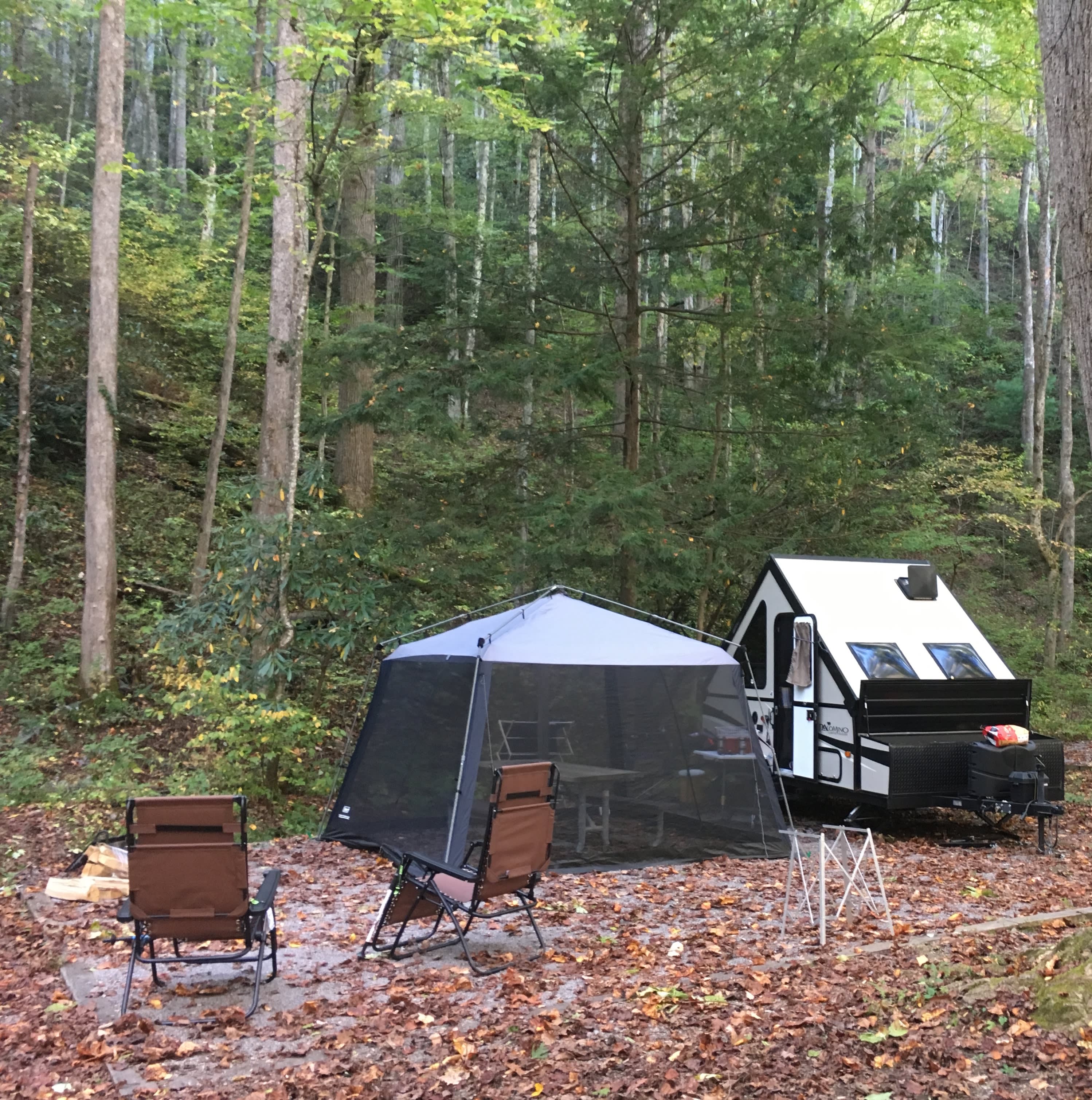 Beautiful campsite next to a mountain.