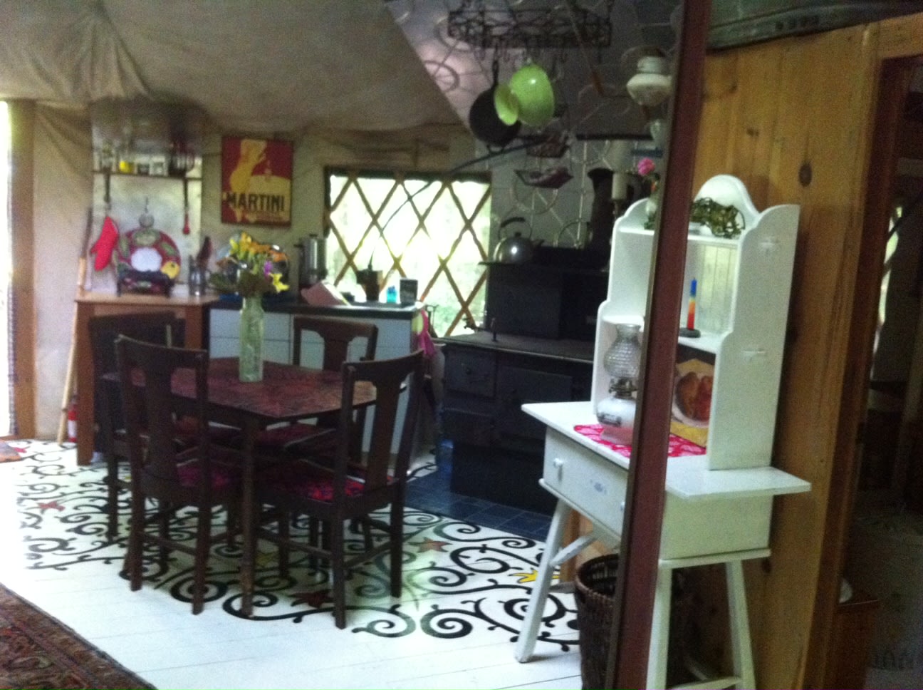 Kitchen area....