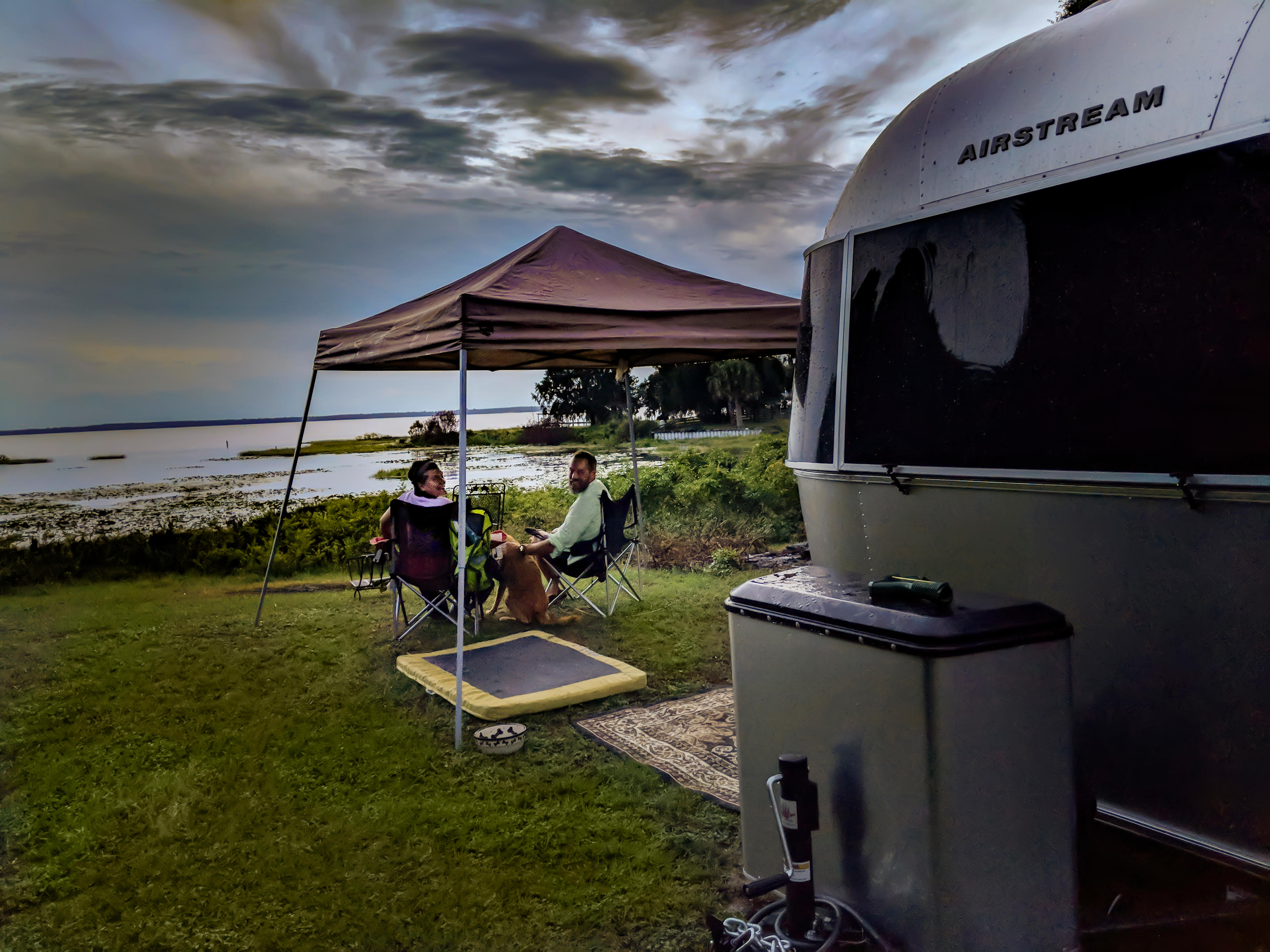 Marci's Magical Lakefront Oasis