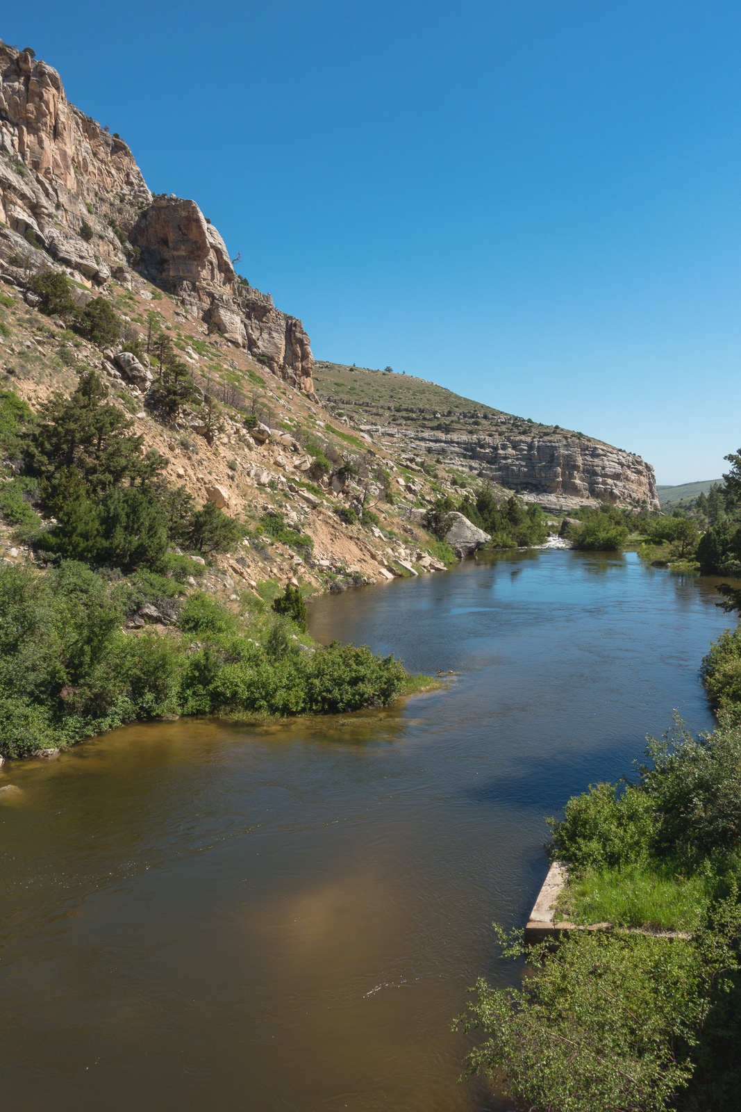 The river within Sinks Canyon State Park.