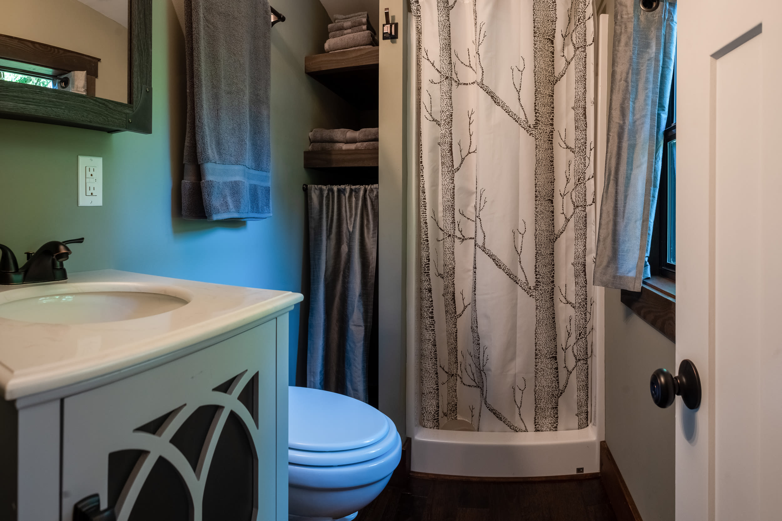 Little House On The Mountain