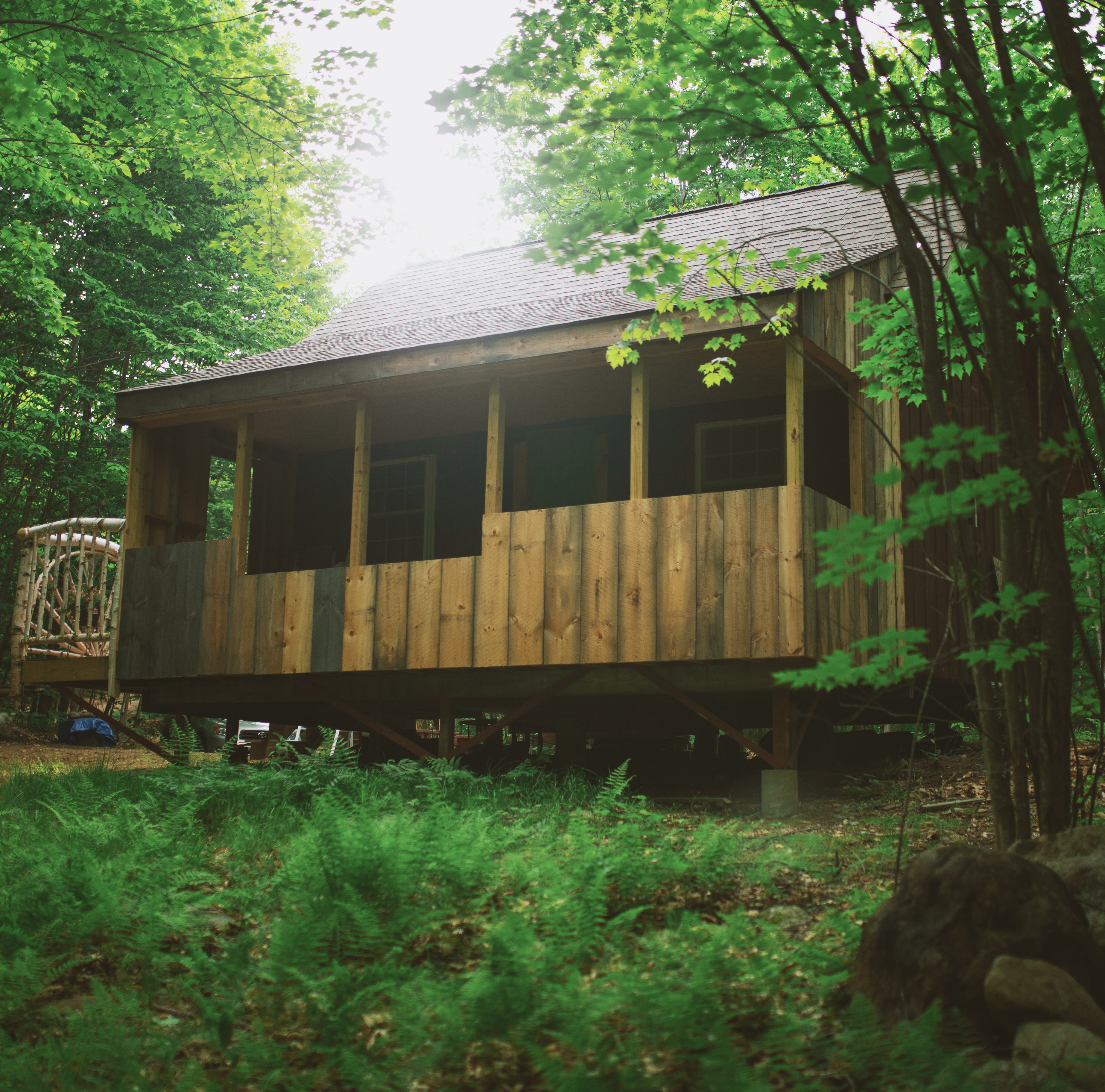 Unplugged, No electricity, no wifi.