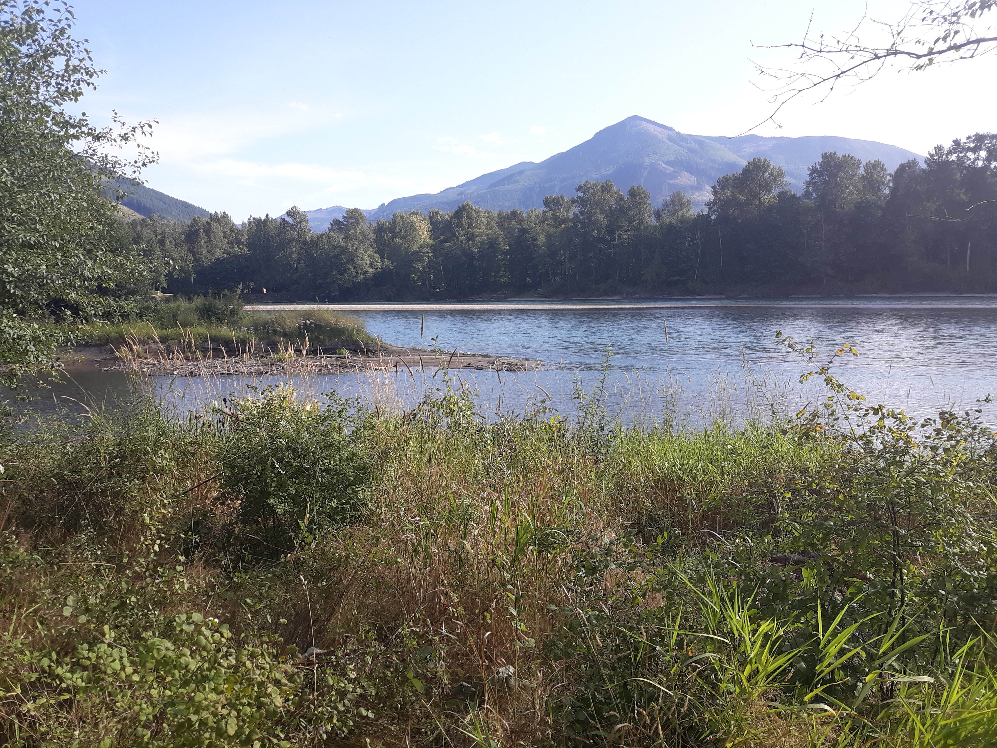 Skagit river camping and sauna