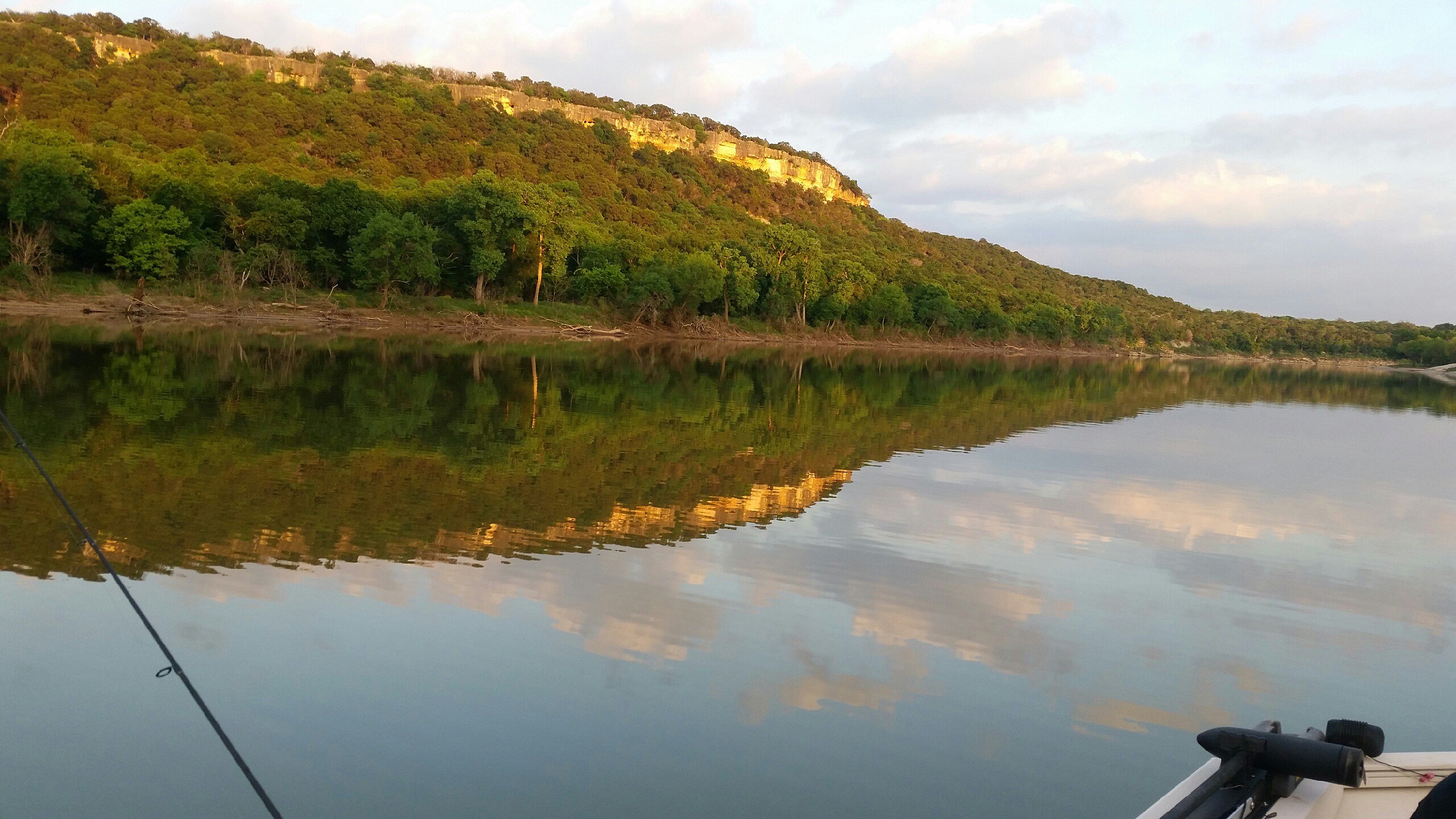 Bee Mountain River Resort