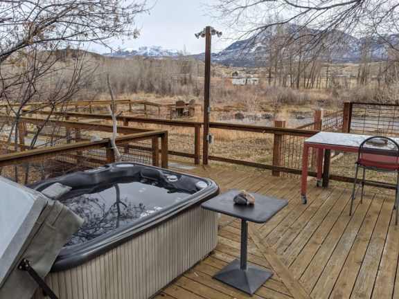 Riverwalk Yurt, luxury on river