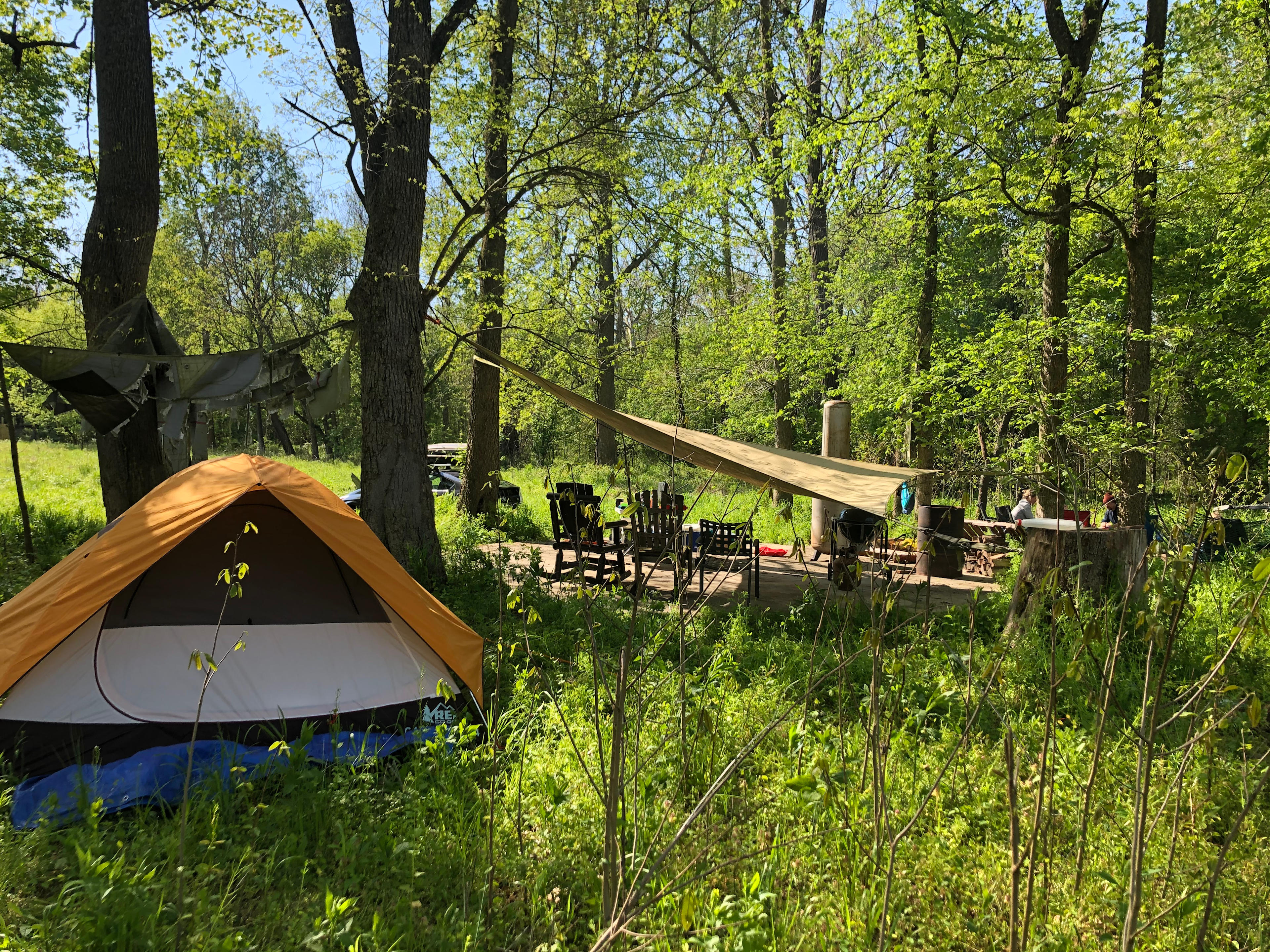 2 miles drive to the grand Potomac River.  Put in or walk and bike the tow path
