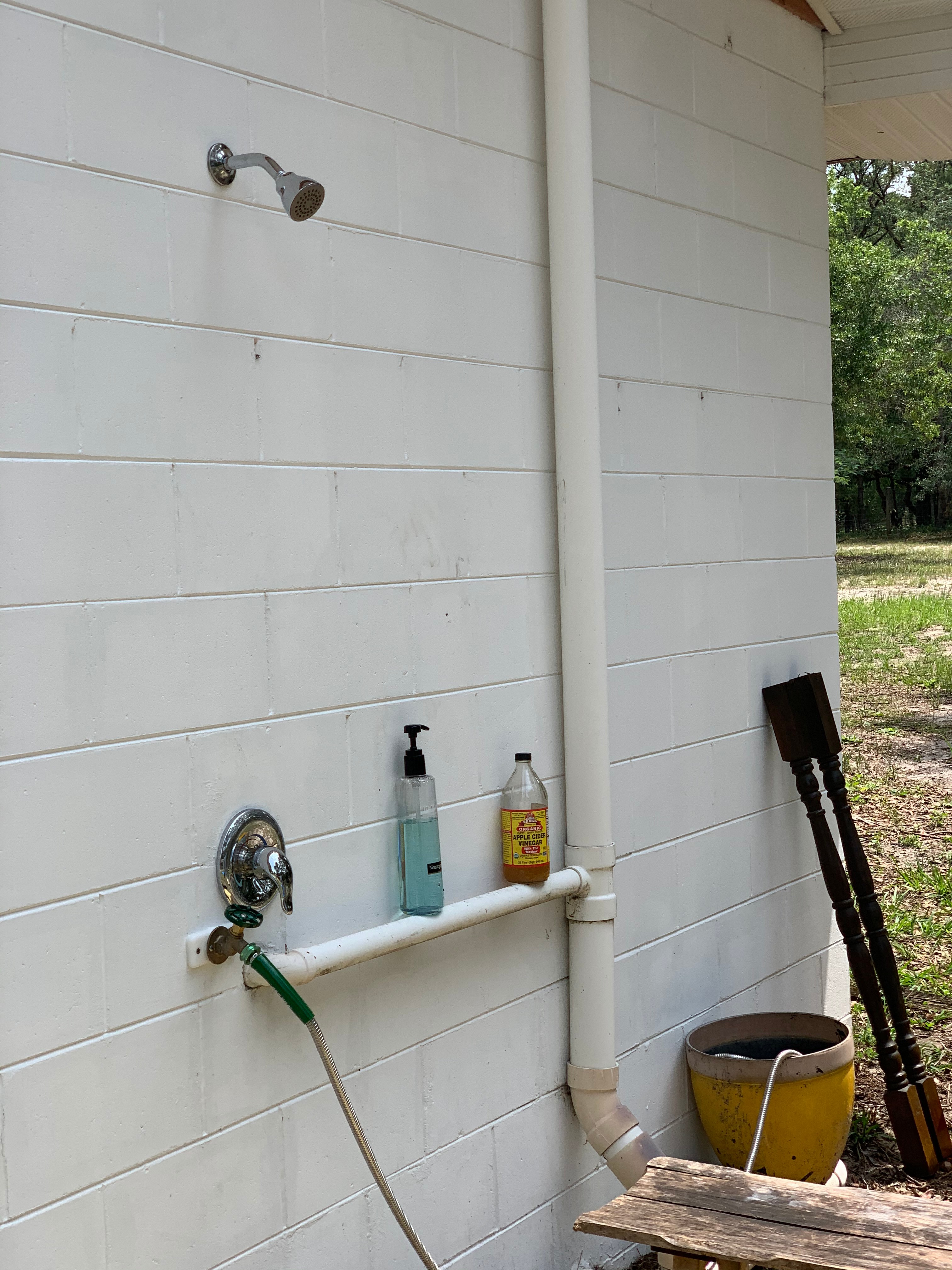 hot & cold water outdoor shower