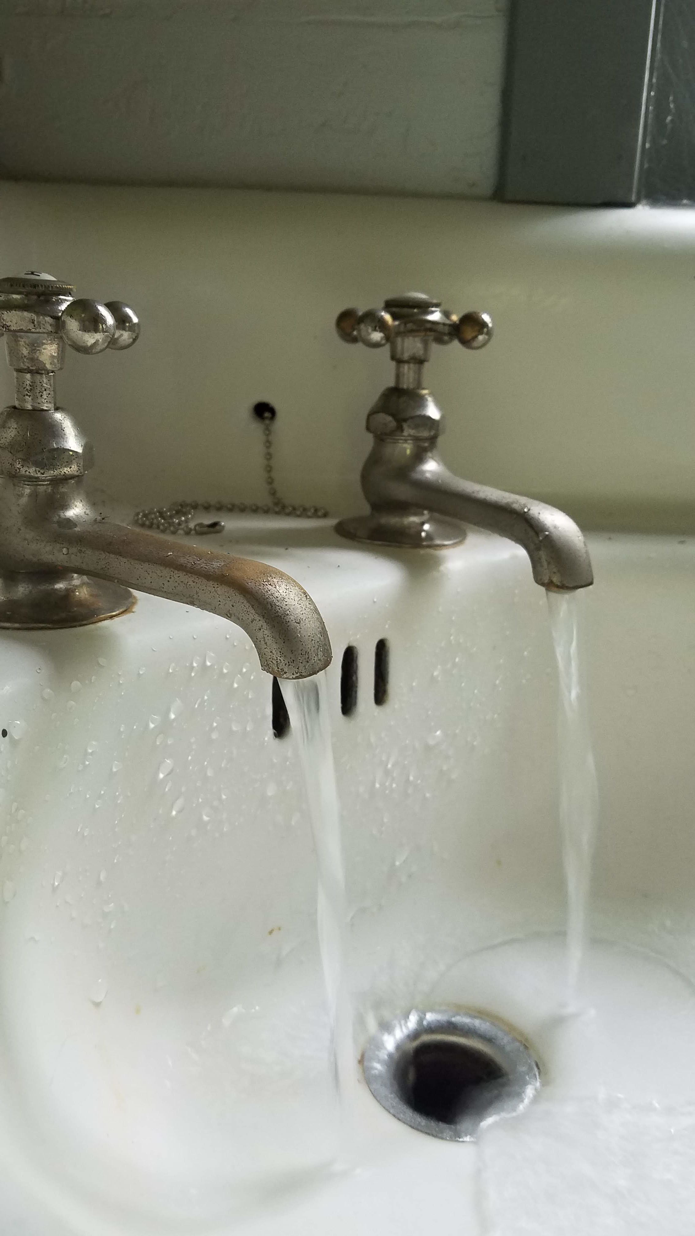 Hand sink with hot and cold water