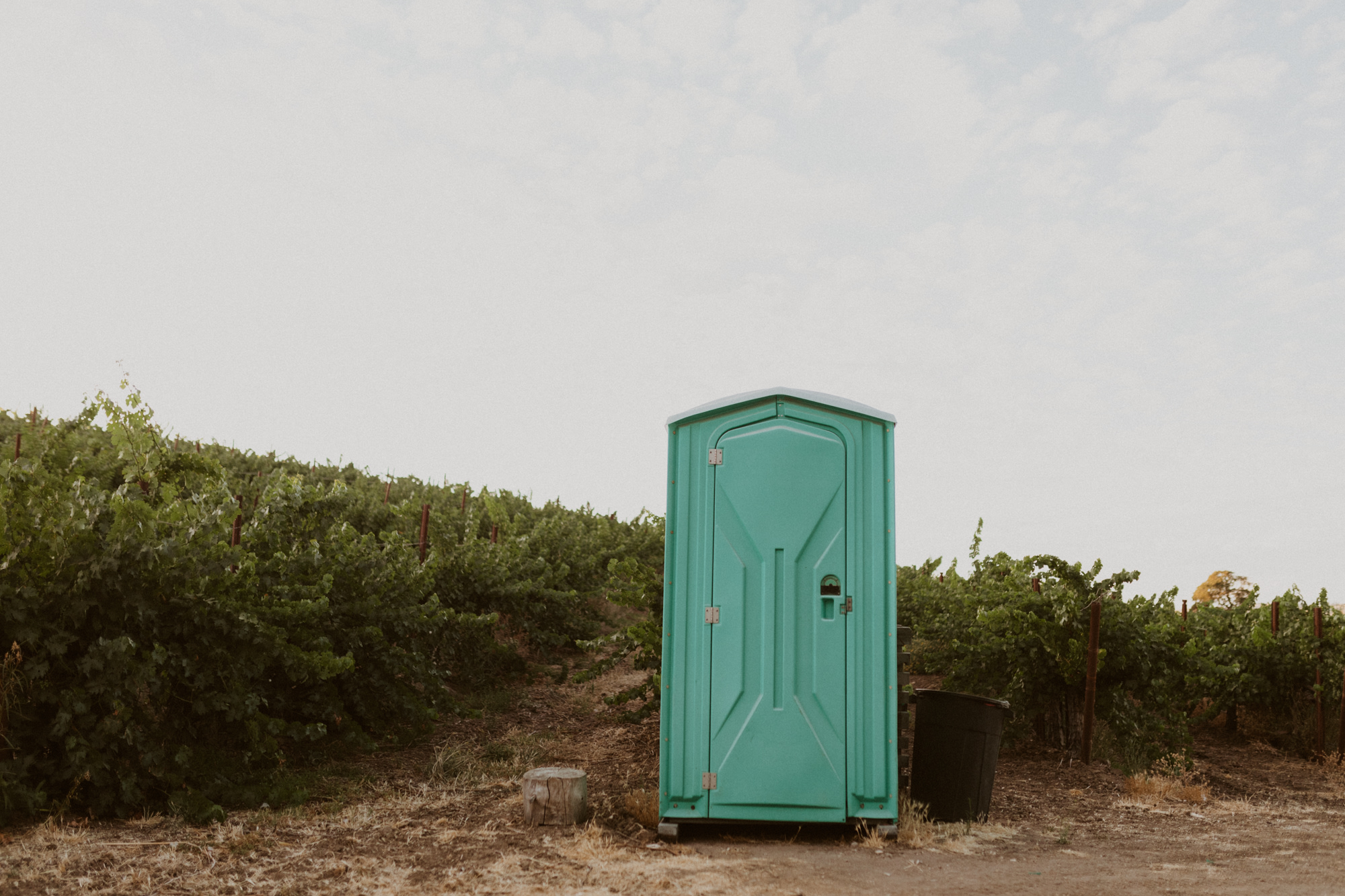 Porta potty. it was so clean!