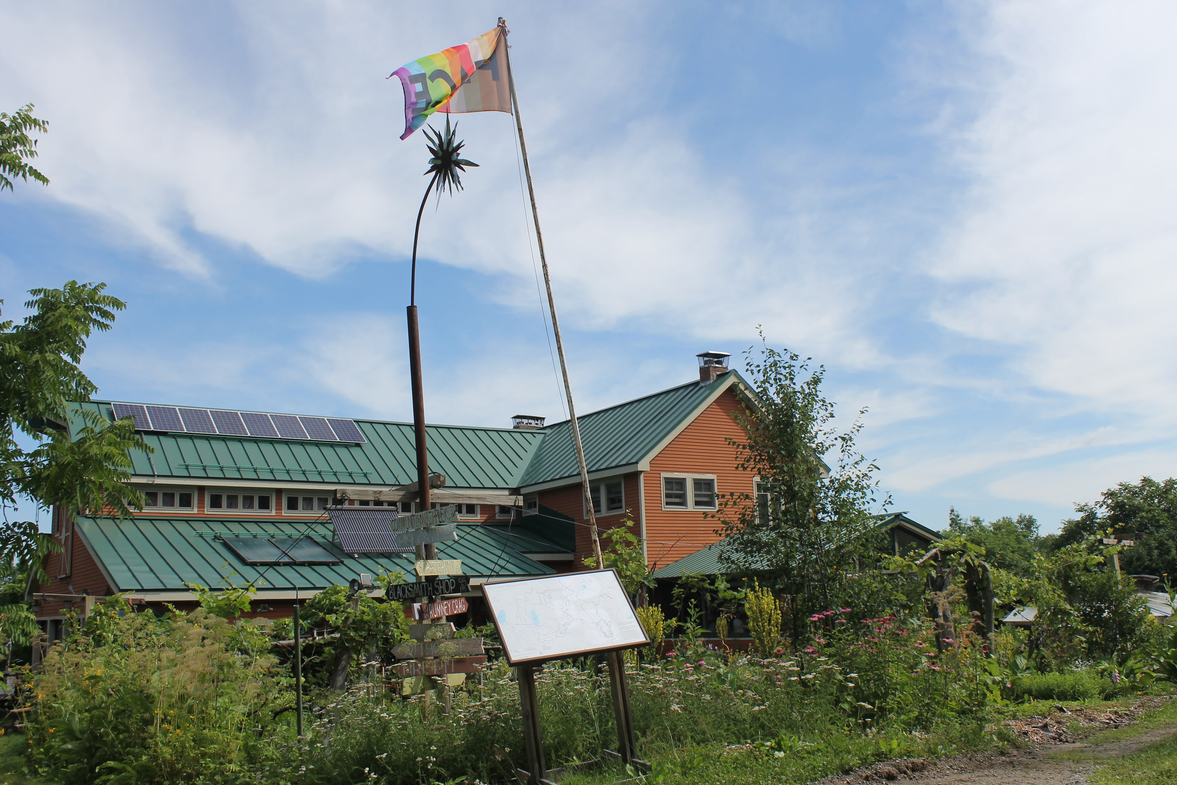 the main residence - ring or honk to get our attention - please arrive before 9pm