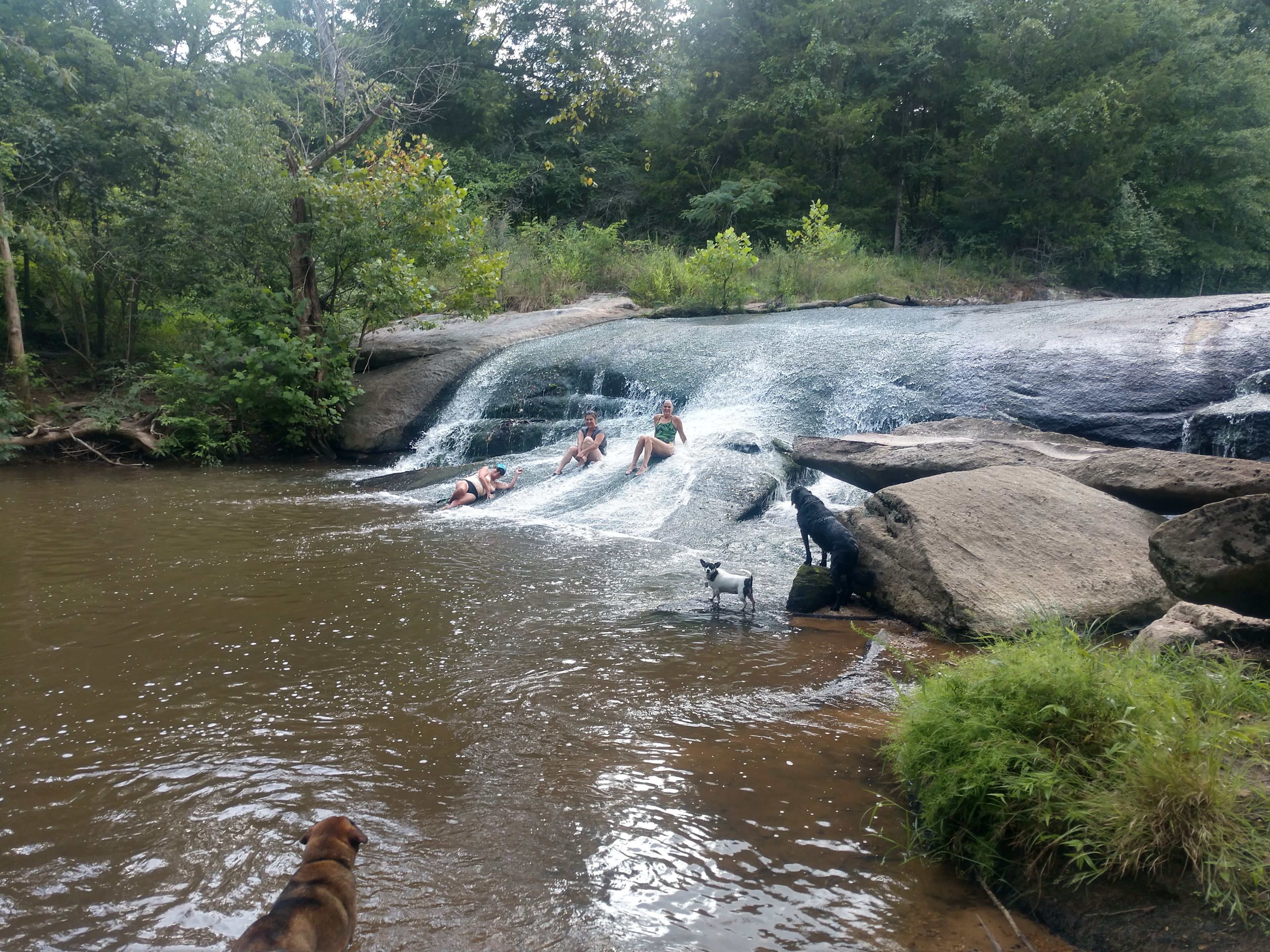 Sitting on top of the falls.. the water is soooo nice and refreshing!! 