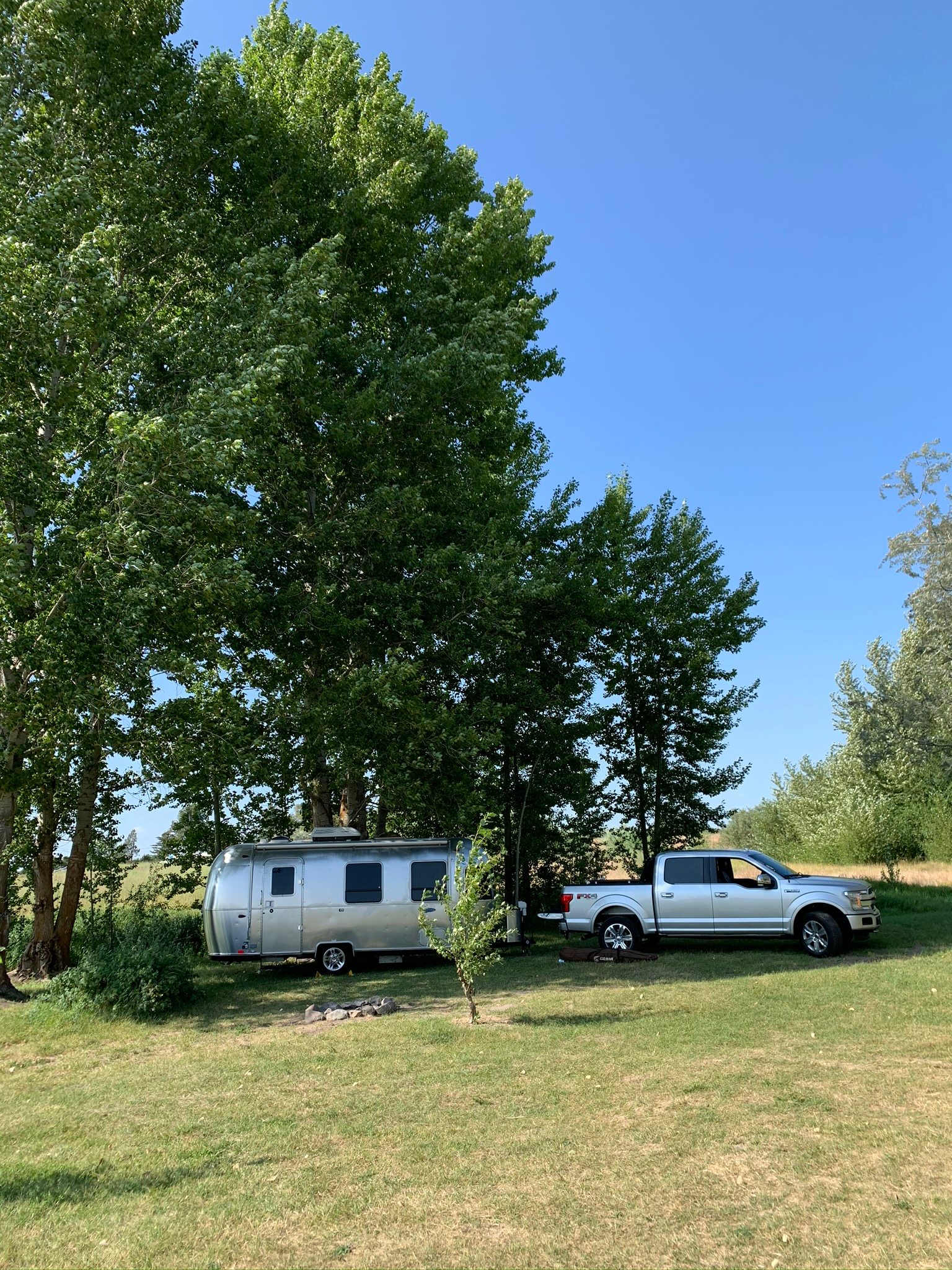 Site 2 down by the creek, easy pull through
