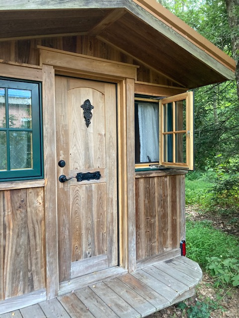 River Mountain Outdoors