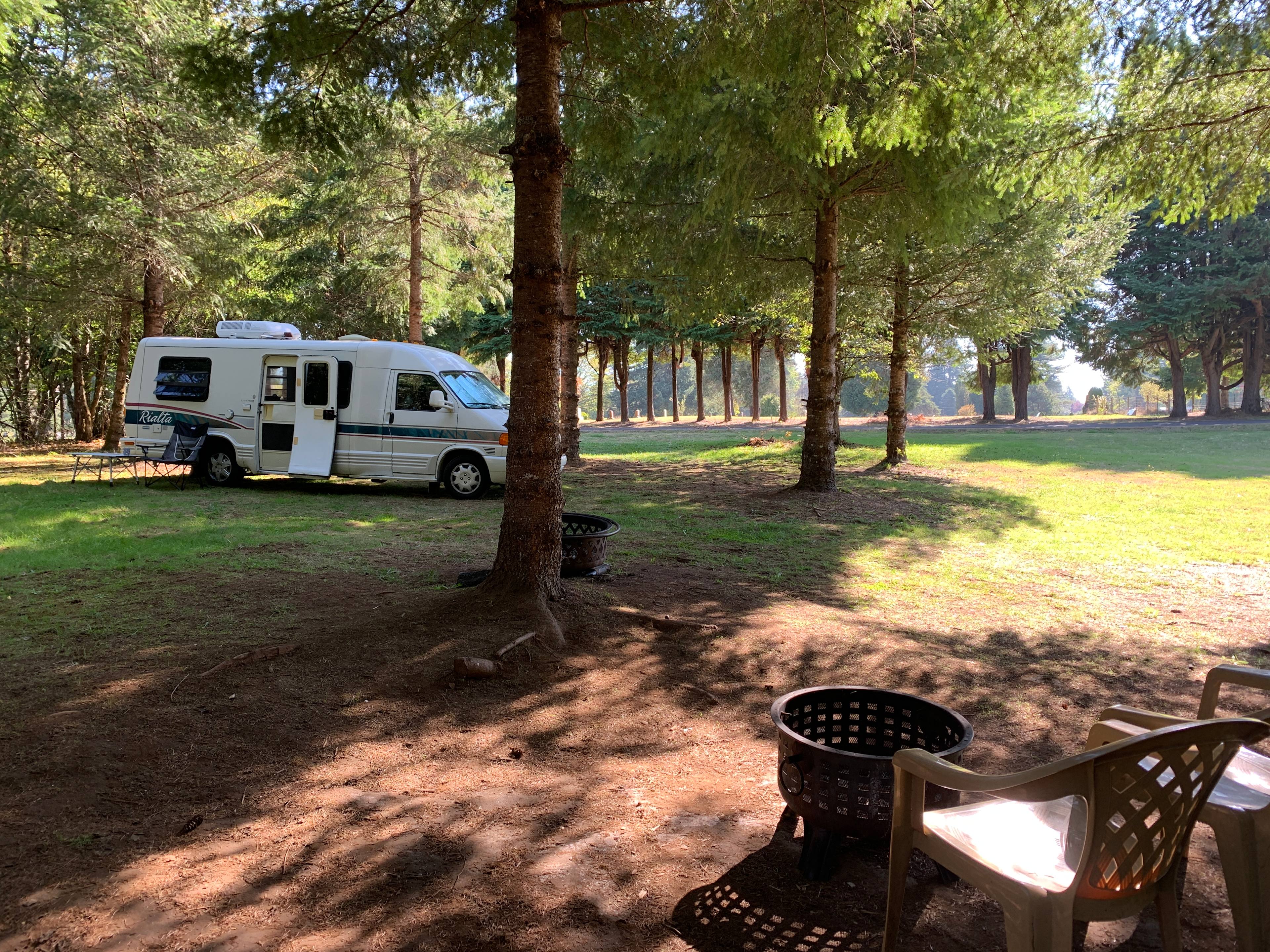 Spacious, Wooded Campsite, Hookups
