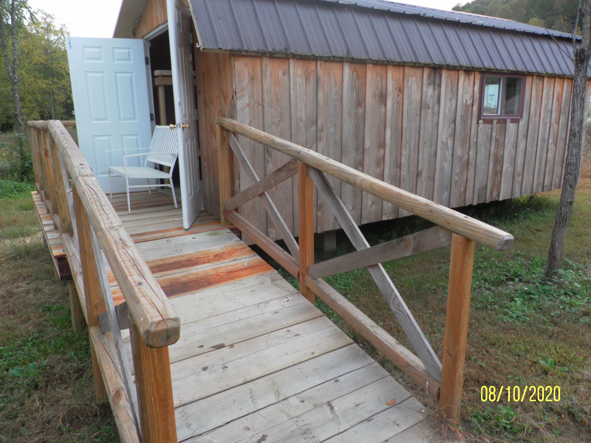 This Cozy Cabin is off the grid and down on the river, bathroom, shower, air and heat.
