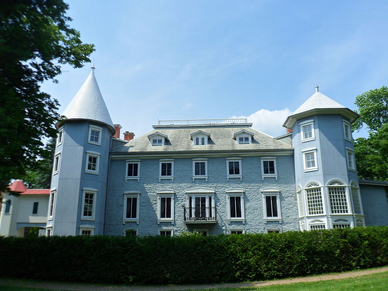 Manoir Papineau National Historic Site