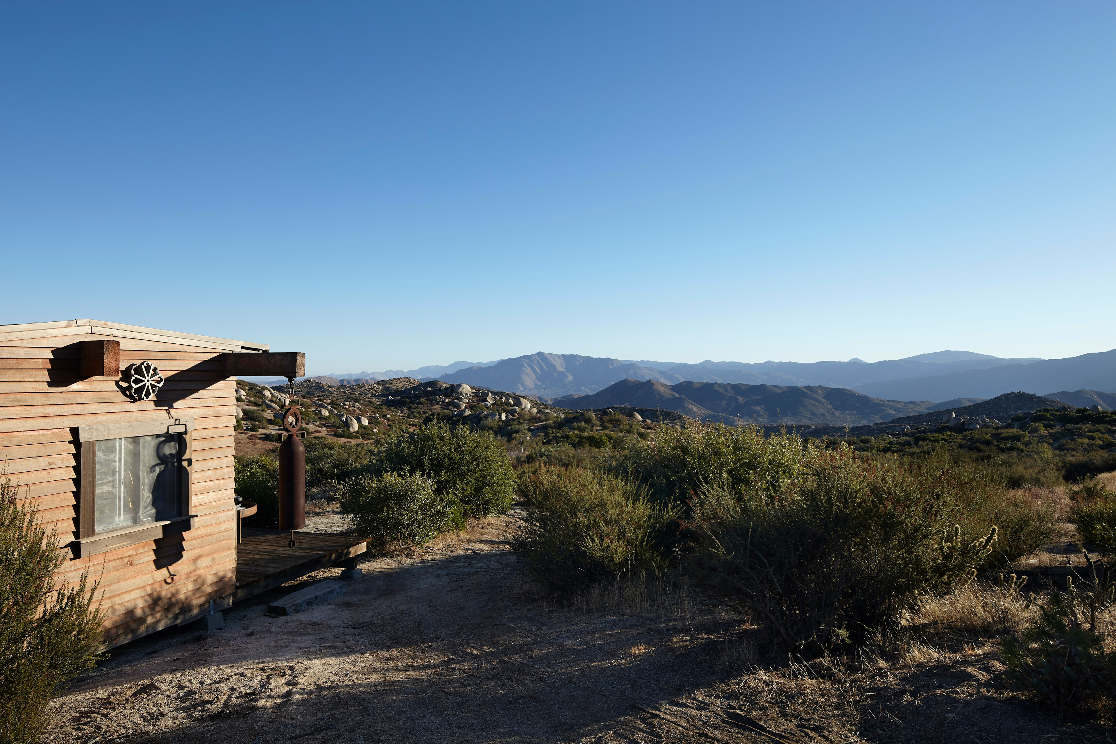 Clara Vista High Desert Retreat