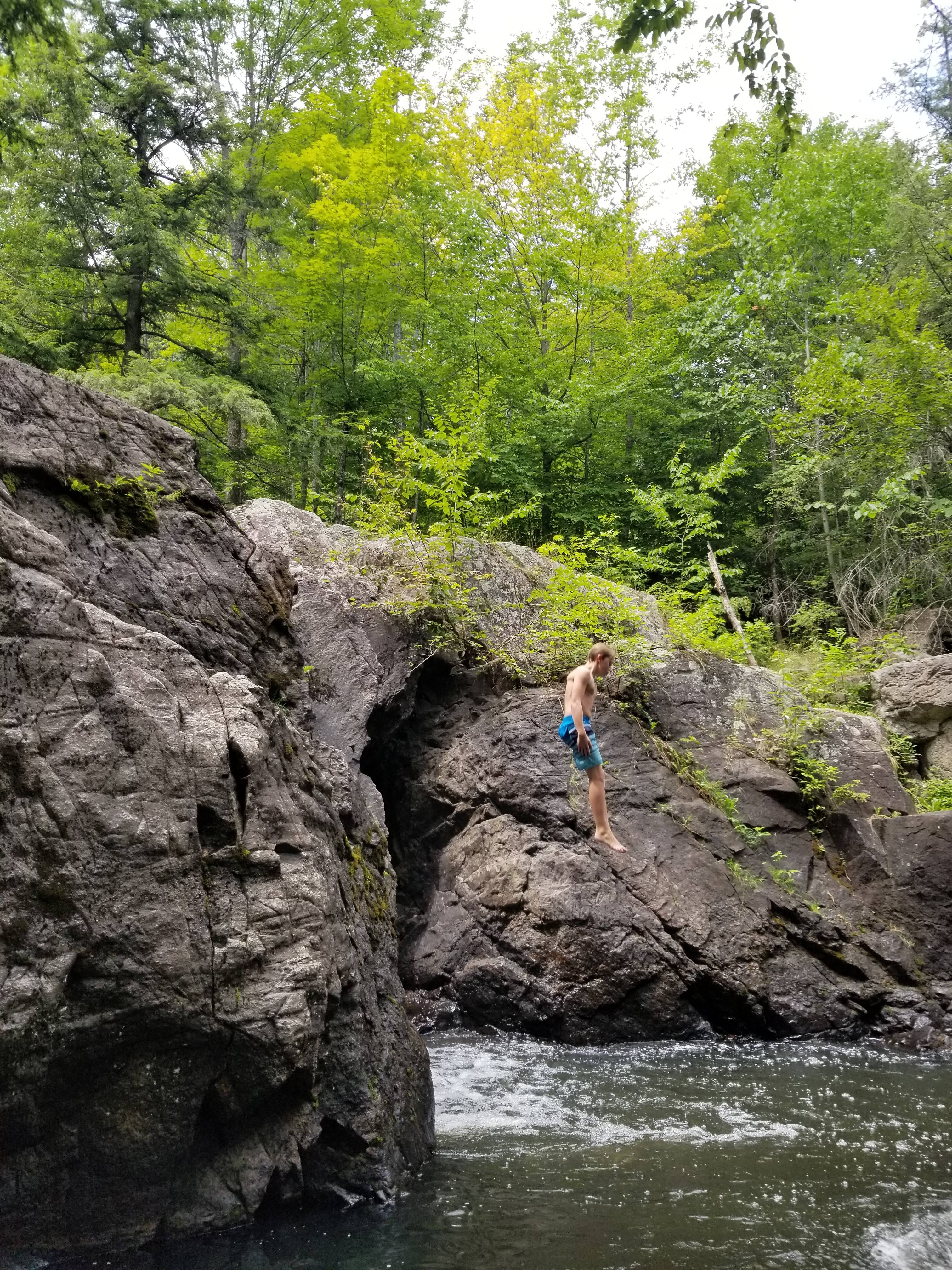 25 foot jump into 35 foot deep hole