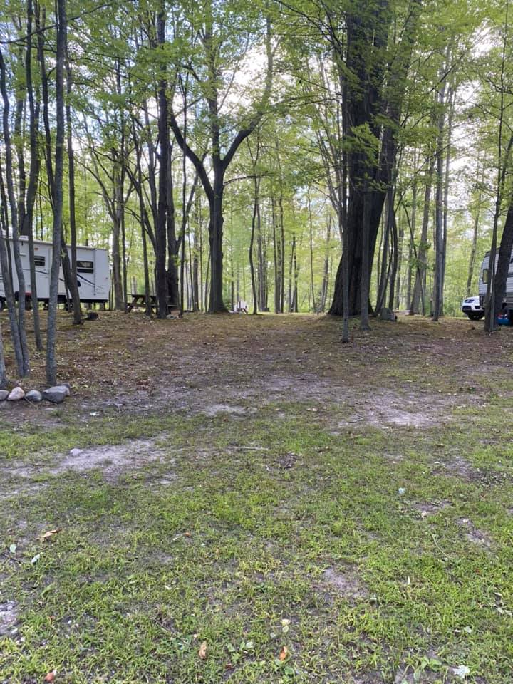 The Lost Oaks Campground