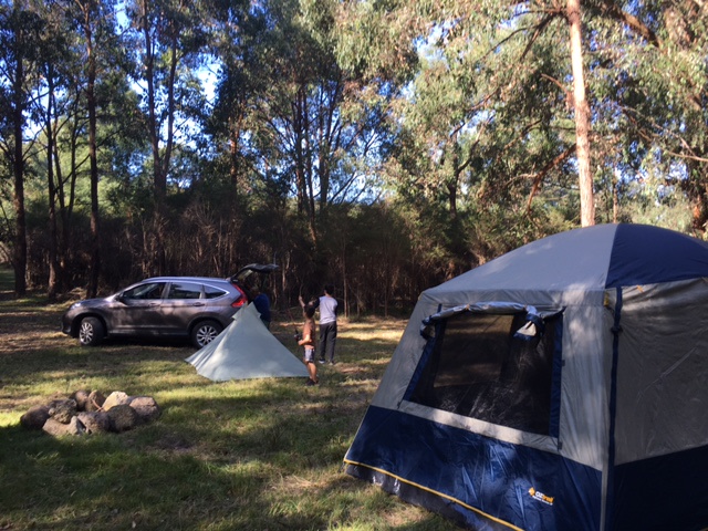 Campers setting up on our campsite 4 this one is very popular 